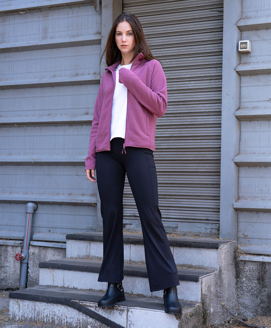 Pantal&oacute;n mujer corte flare