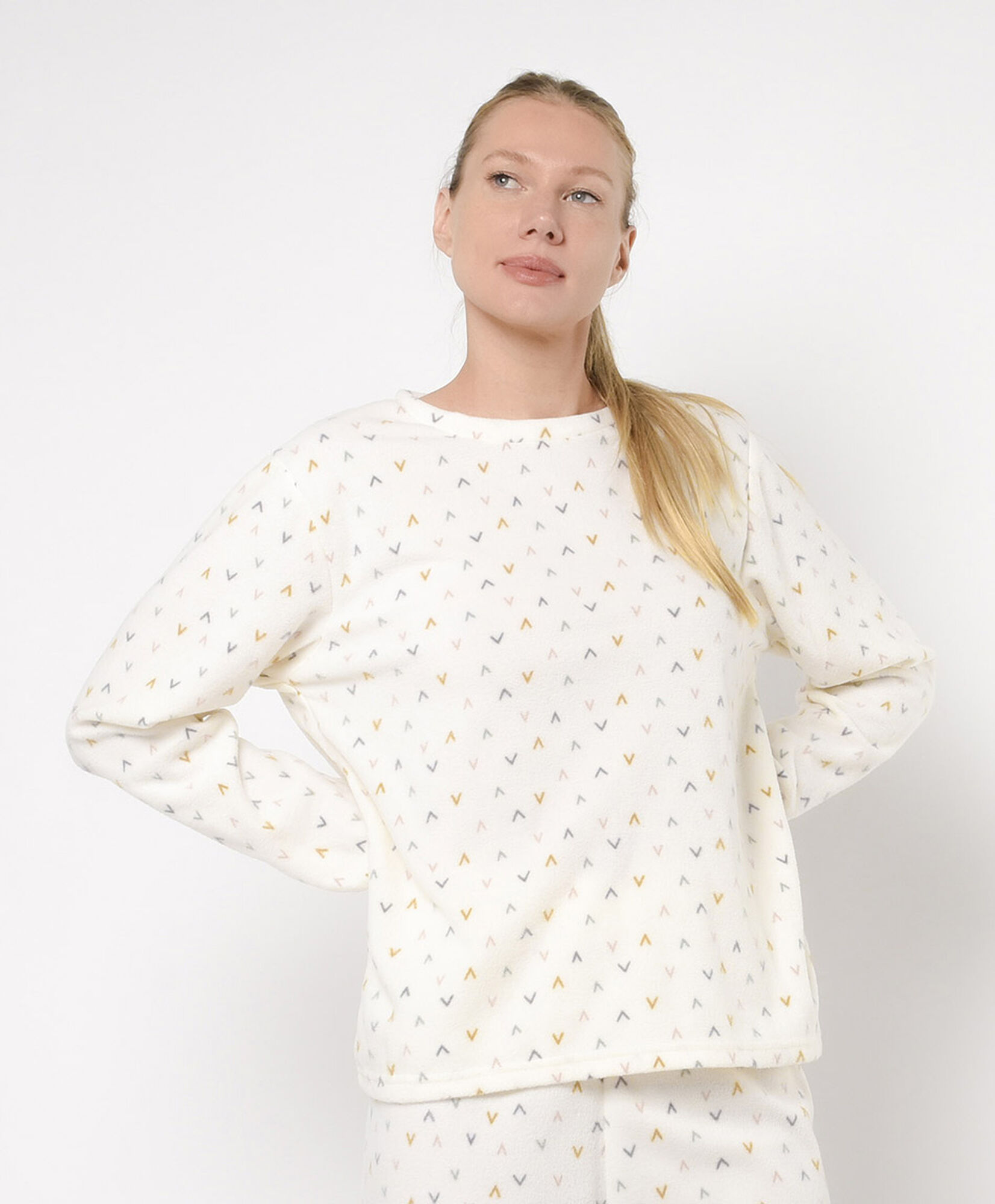 Pijama mujer micro polar figuras Pijama mujer micro polar figuras