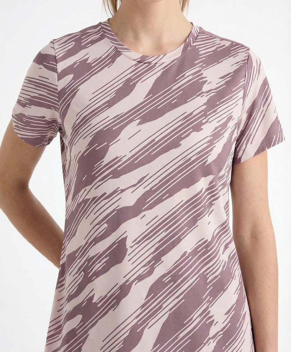 Polera deportiva mujer constrate morado