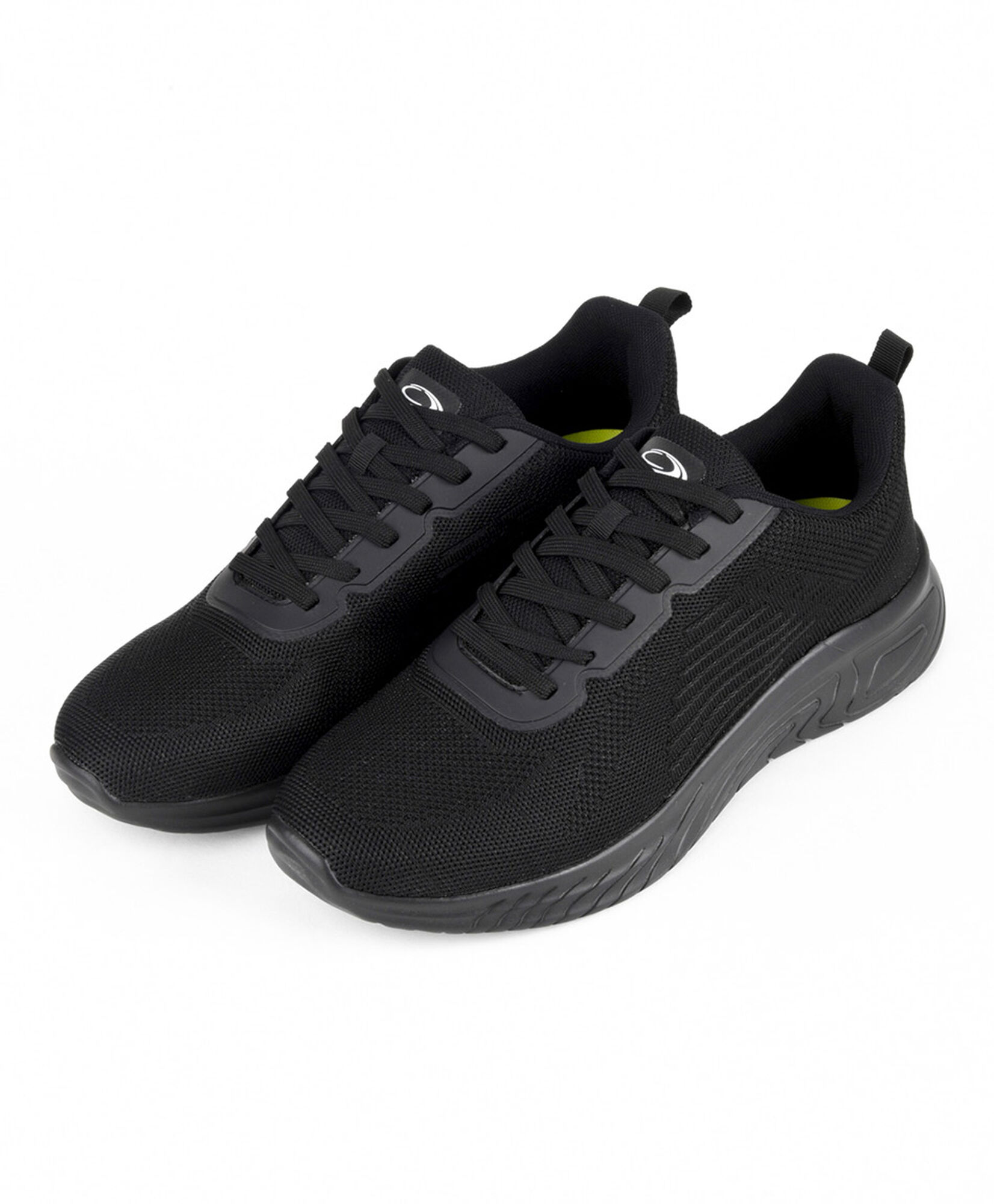 Zapatilla hombre negra Zapatilla hombre negra