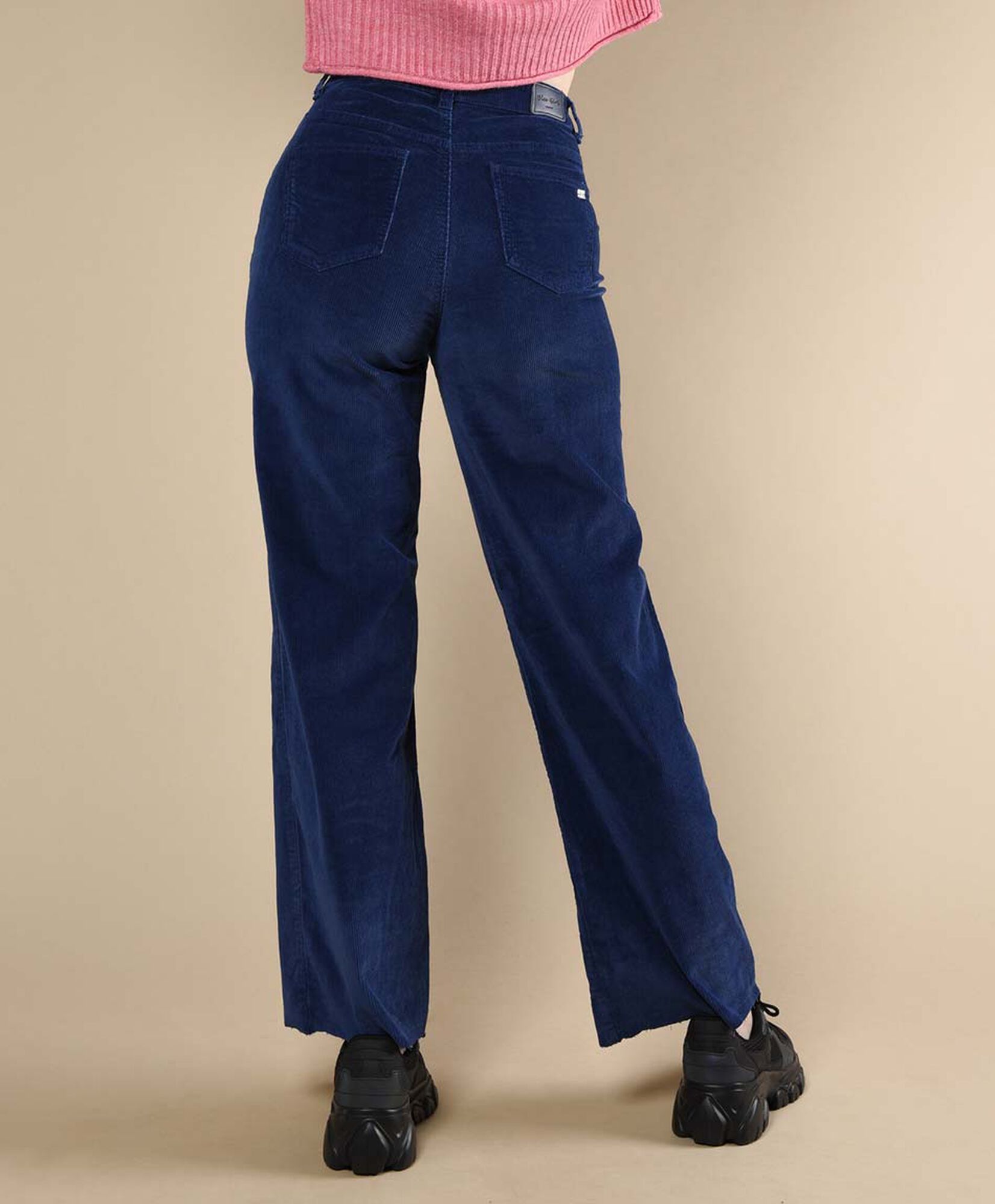 Pantalón corderoy Pantalón corderoy