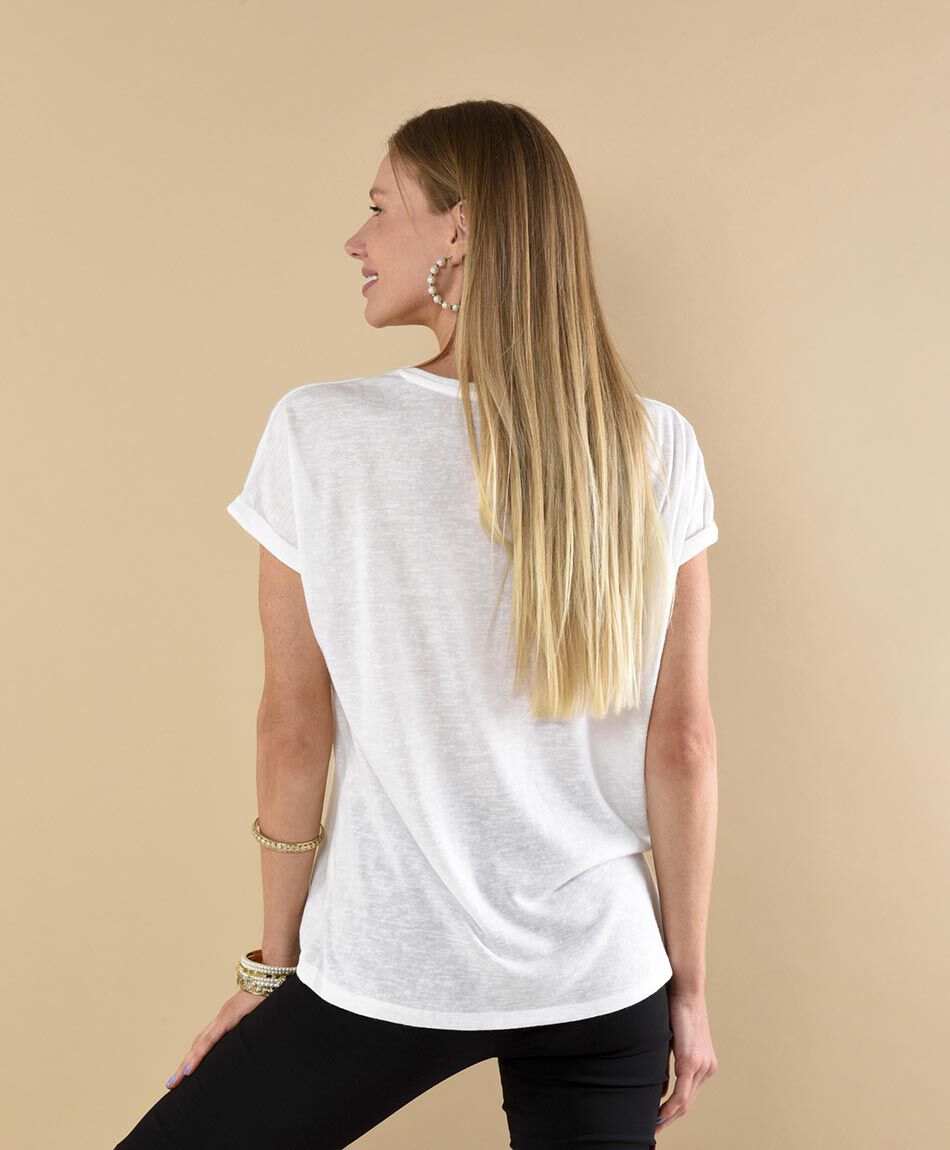 Polera manga corta cuello redondo