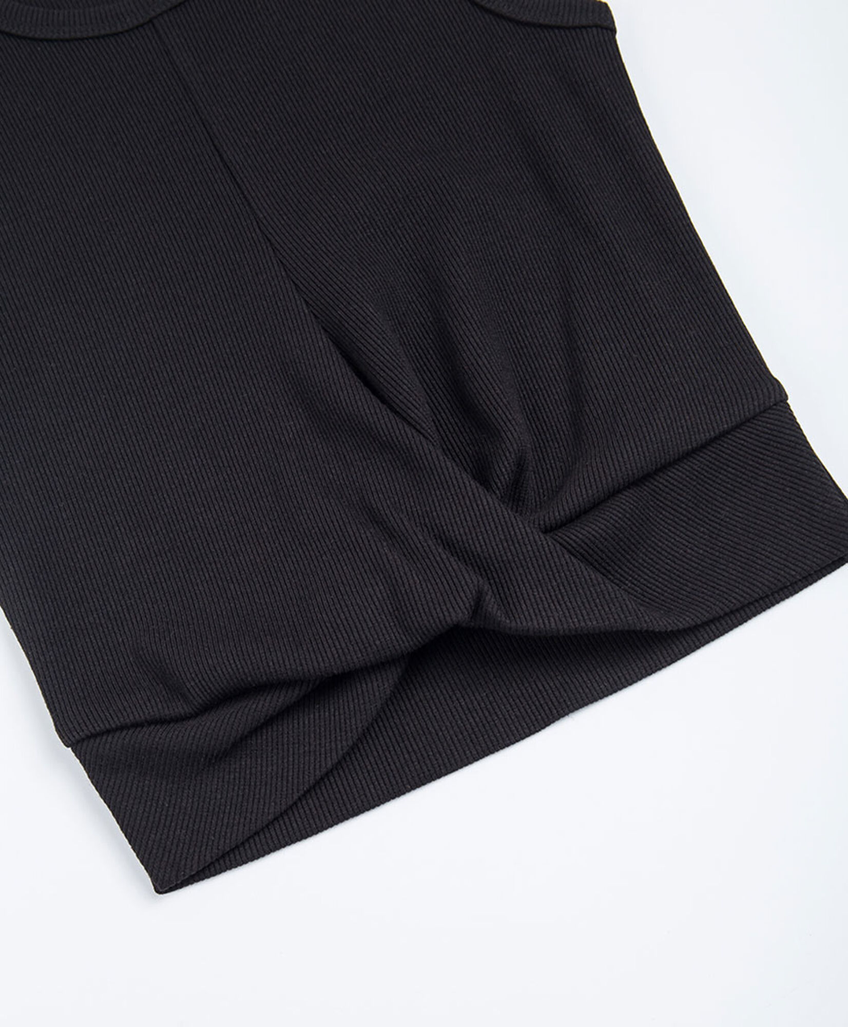 Polera niña nudo negra Polera niña nudo negra
