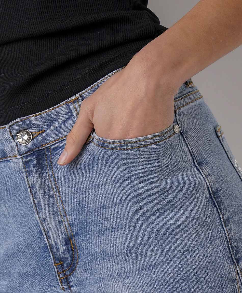 Jeans mujer wide leg estrella met&aacute;lica
