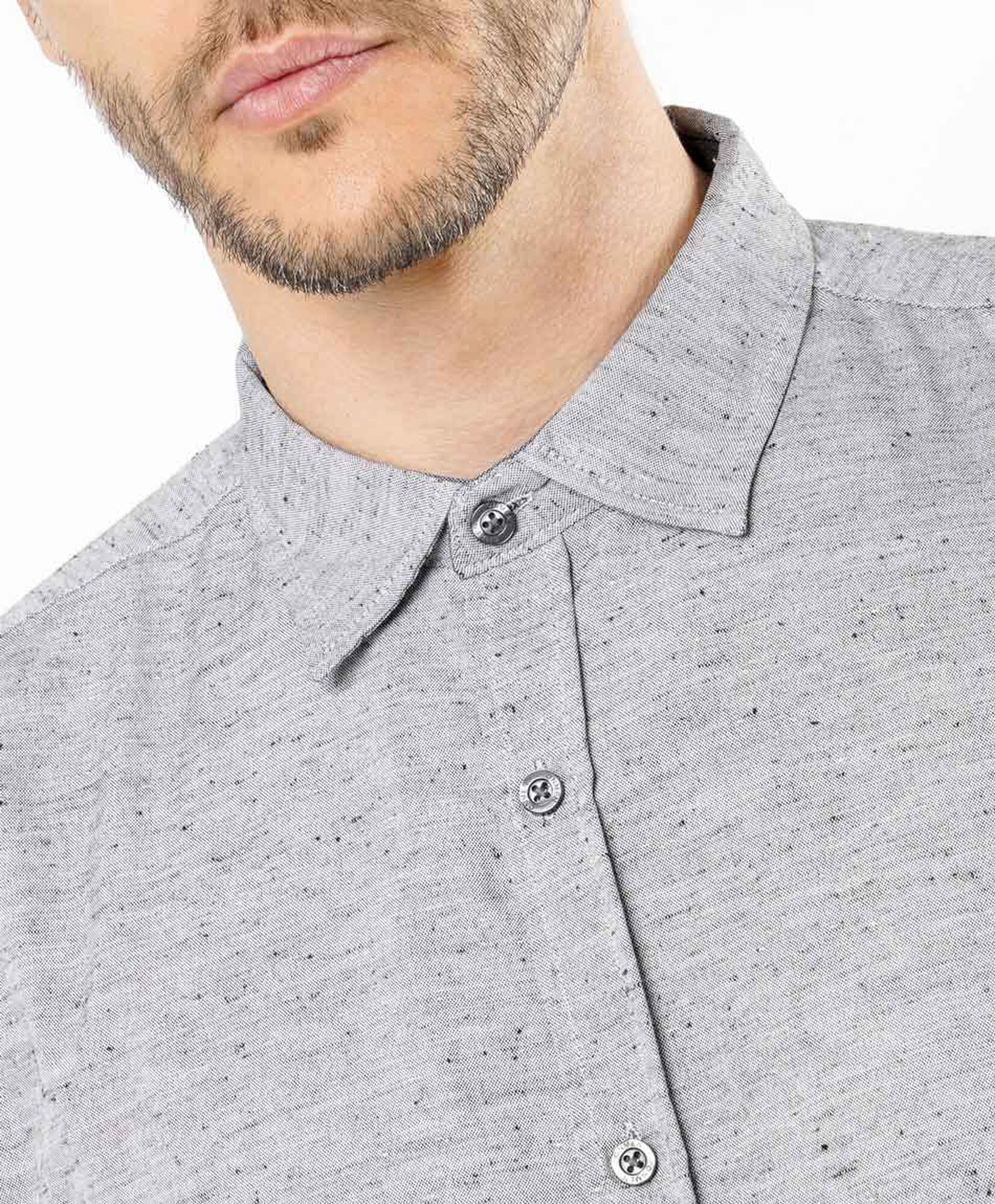 Camisa hombre texturizada gris Camisa hombre texturizada gris