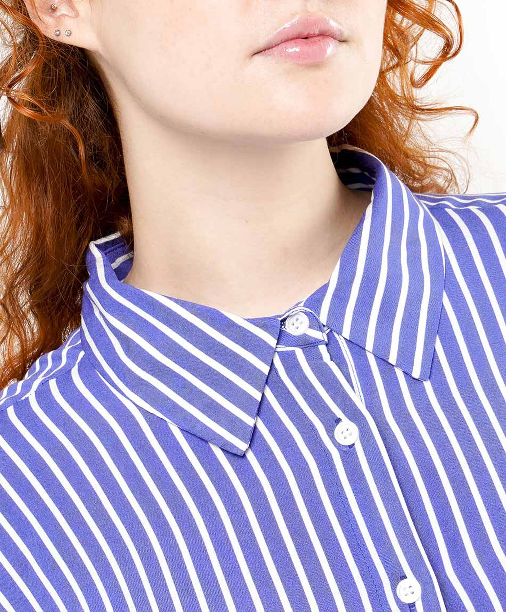 Blusa mujer líneas azul Blusa mujer líneas azul