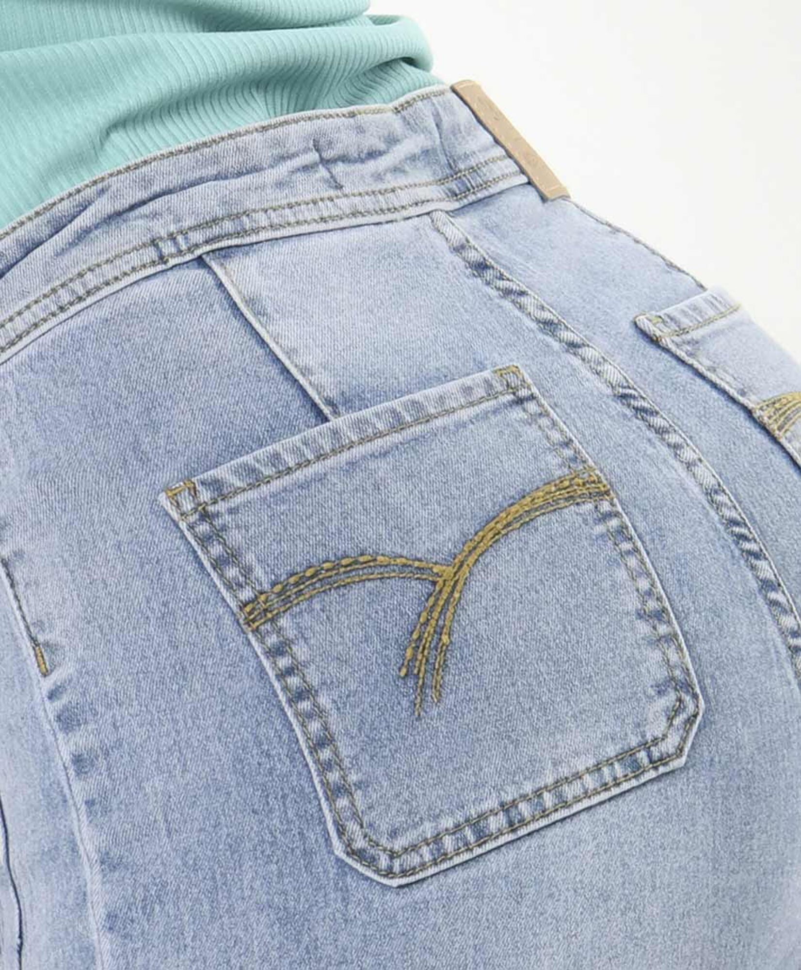 Jeans mujer botones wide Jeans mujer botones wide