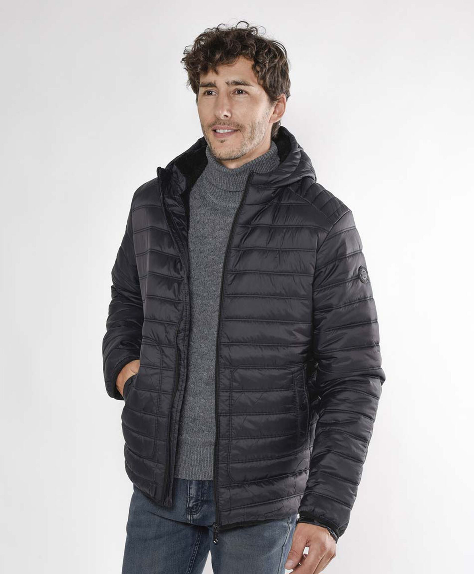 Parka hombre acolchada Parka hombre acolchada
