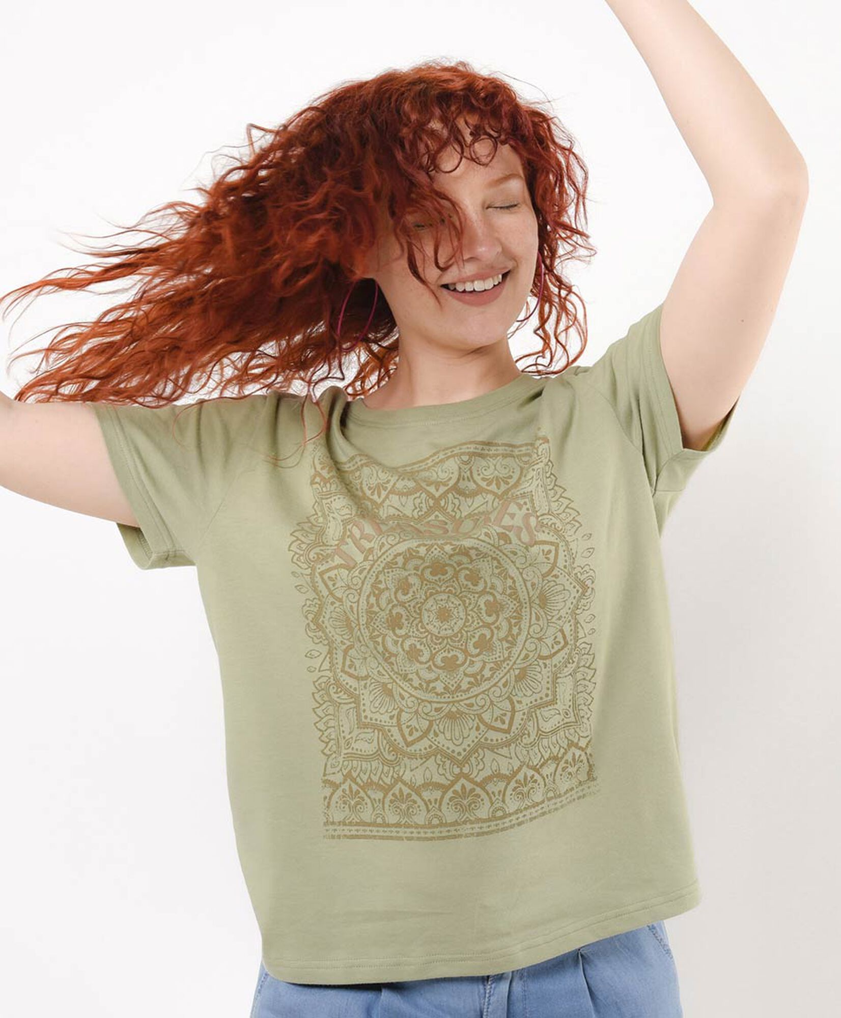 Polera mujer estampado mandala Polera mujer estampado mandala