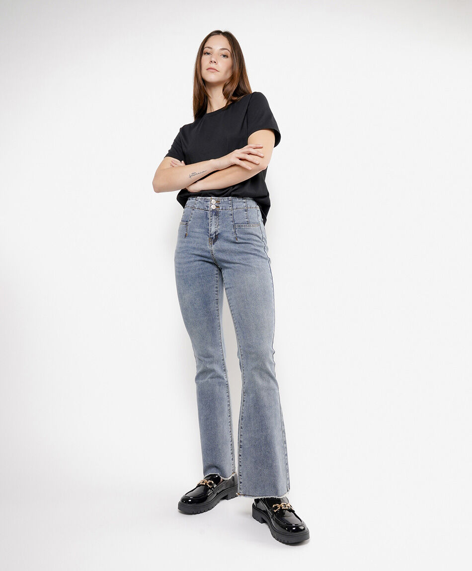 Jeans mujer flare pretina costuras