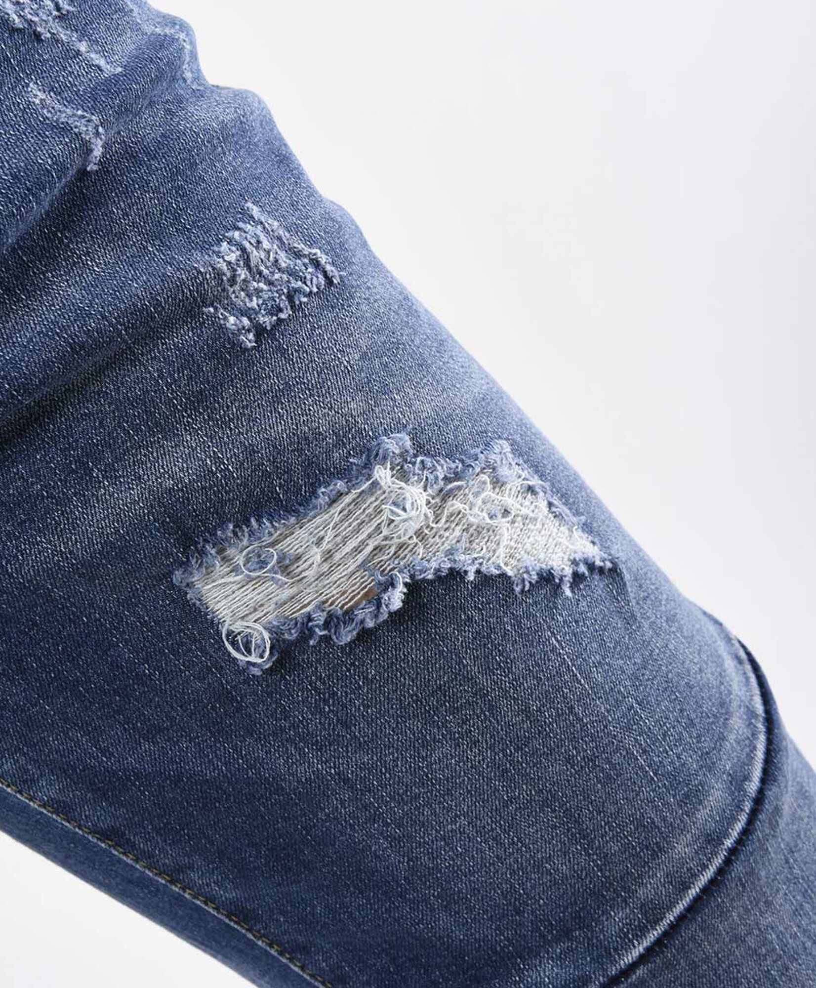 Jeans hombre rasgado costuras skinny fit Jeans hombre rasgado costuras skinny fit