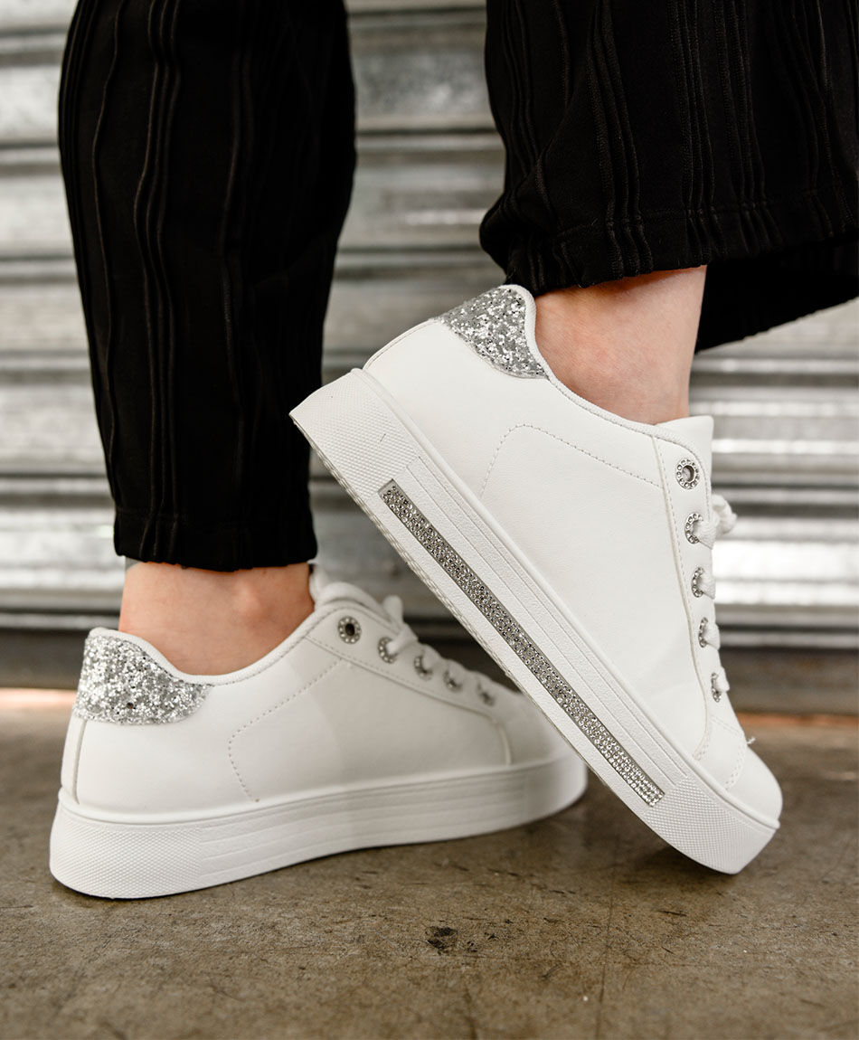 Zapatilla mujer suela brillos