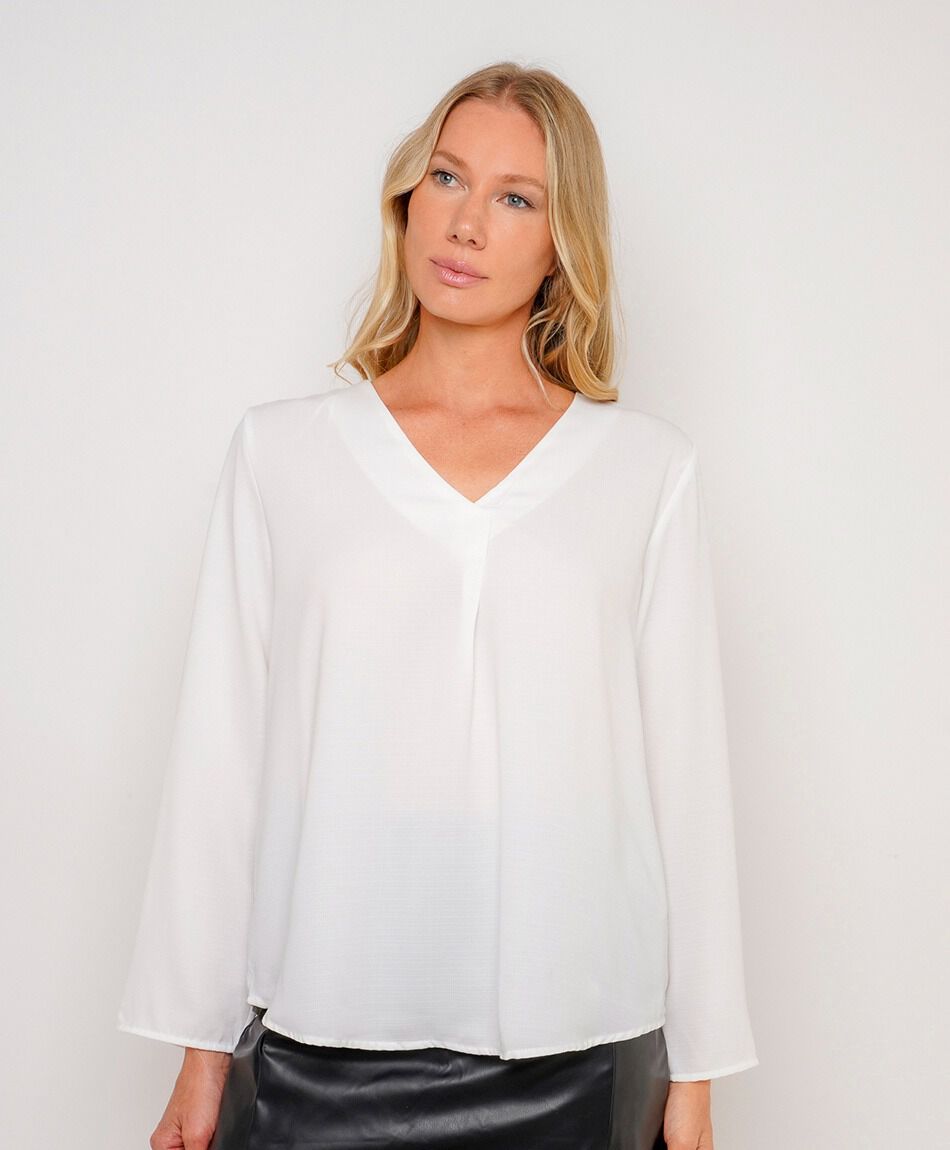 Blusa mujer cl&aacute;sica cuello v