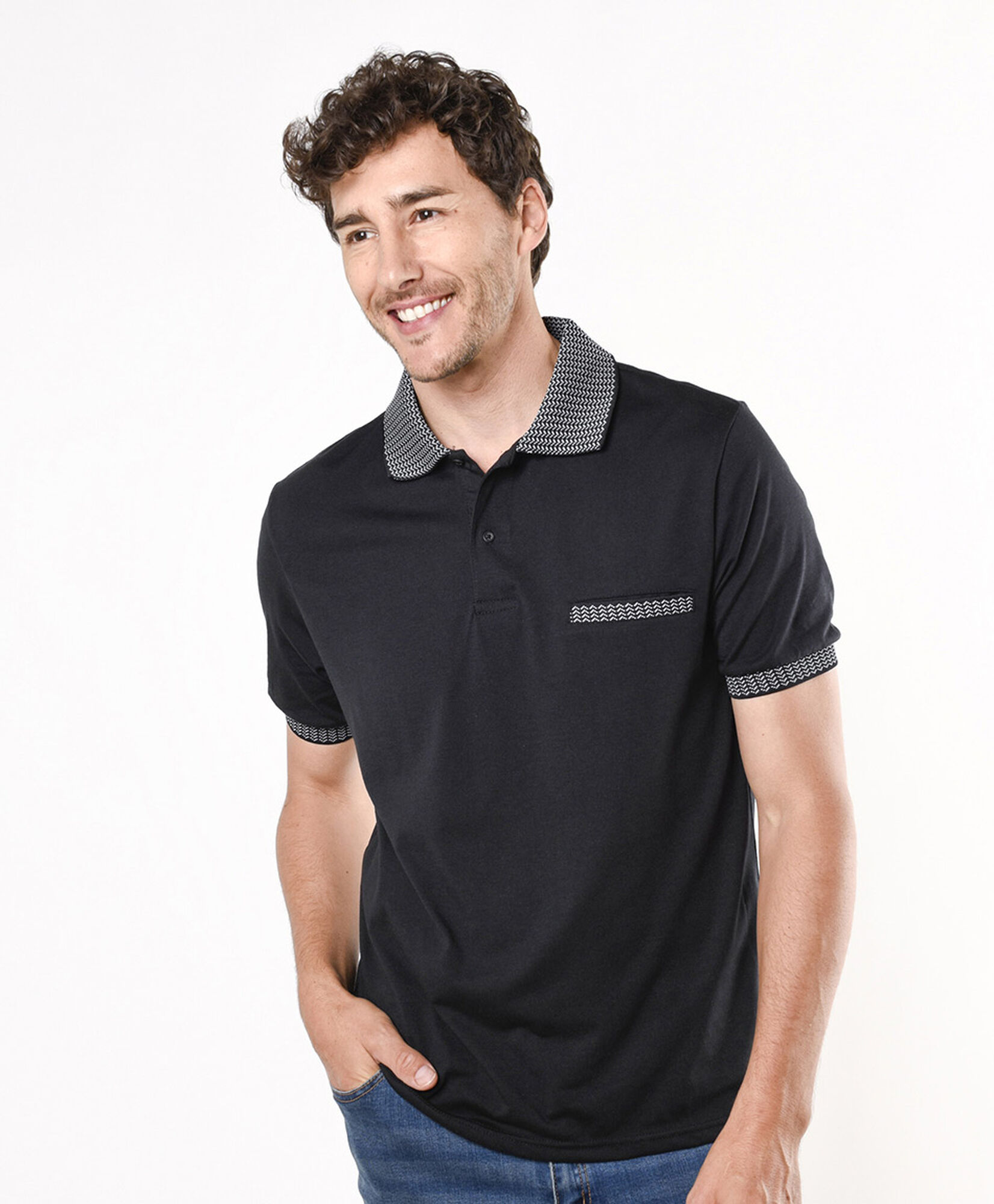 Polera hombre diseño cuello piqué Polera hombre diseño cuello piqué