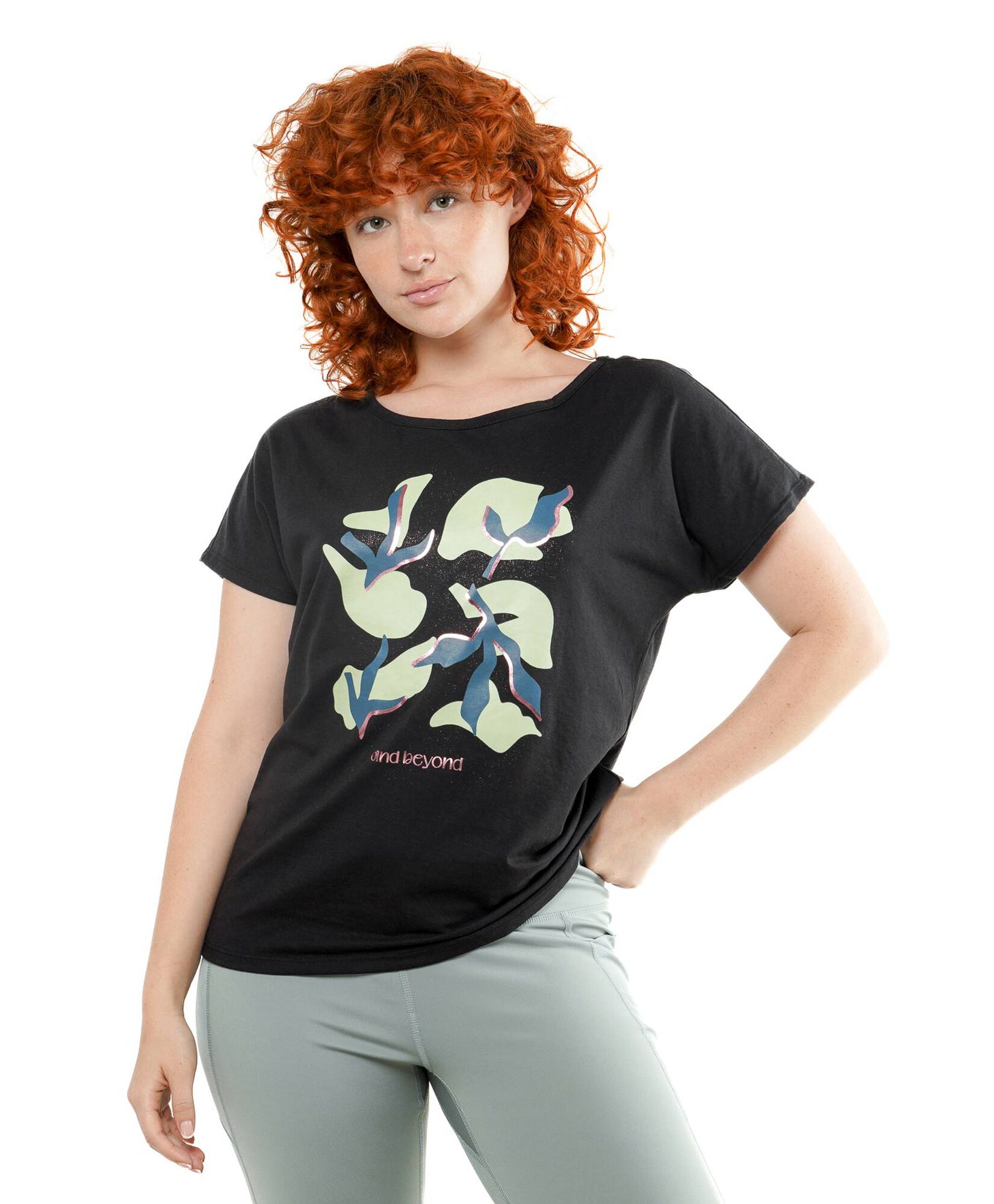Polera deportiva mujer hojas Polera deportiva mujer hojas