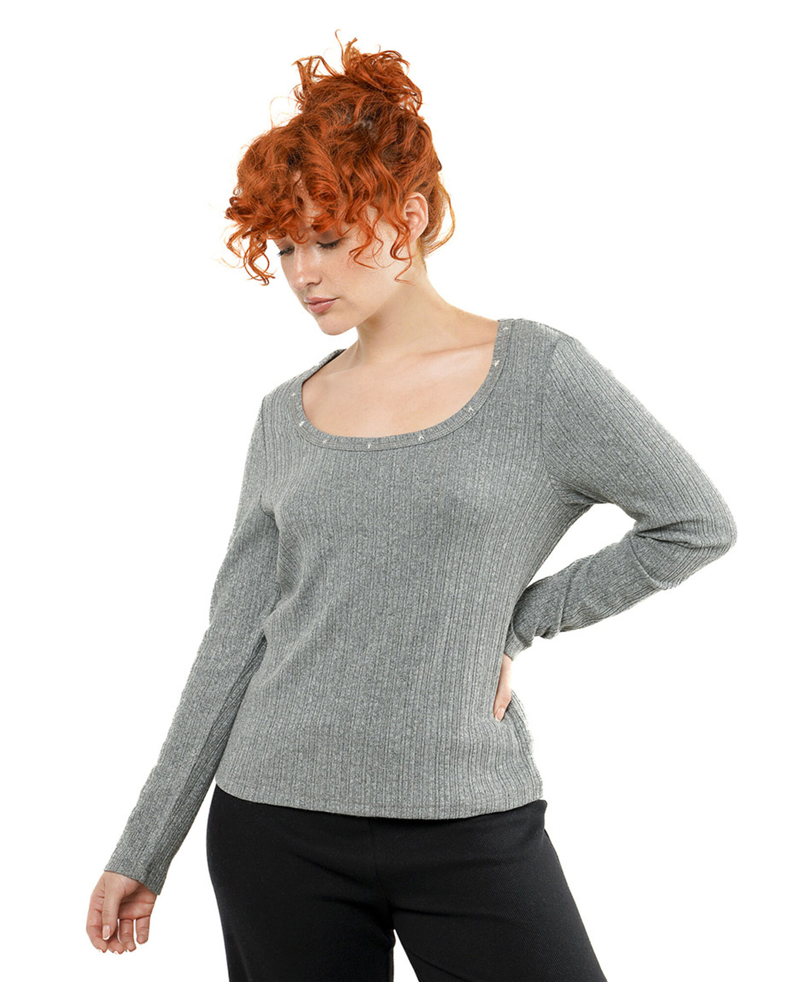 Polera mujer acanalada detalles cuello Polera mujer acanalada detalles cuello