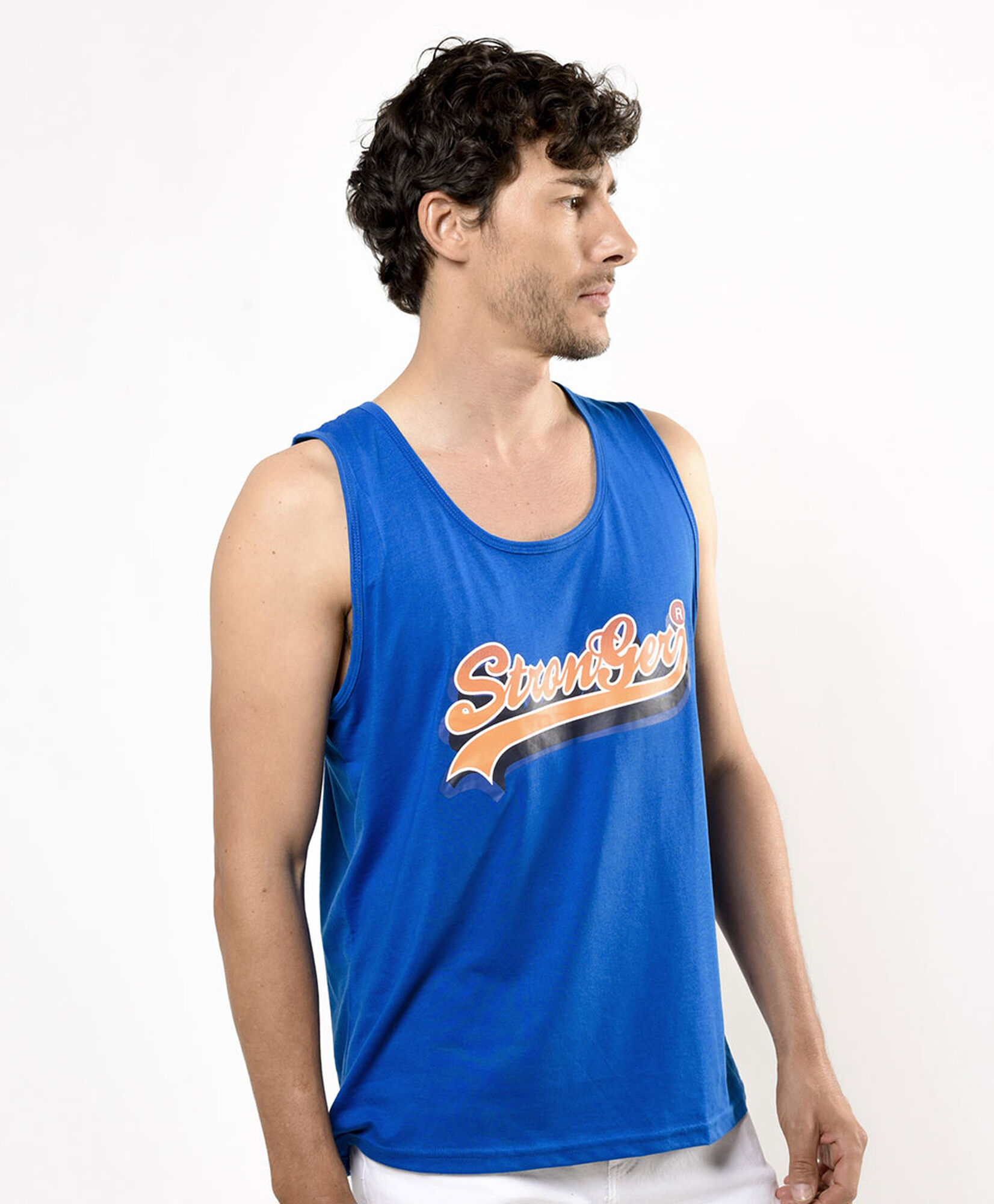 Polera hombre stronger sin mangas Polera hombre stronger sin mangas