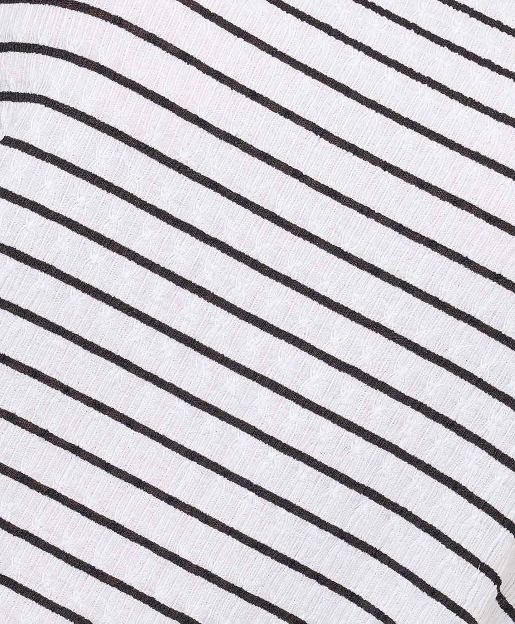 Polera mujer líneas delgadas Polera mujer líneas delgadas