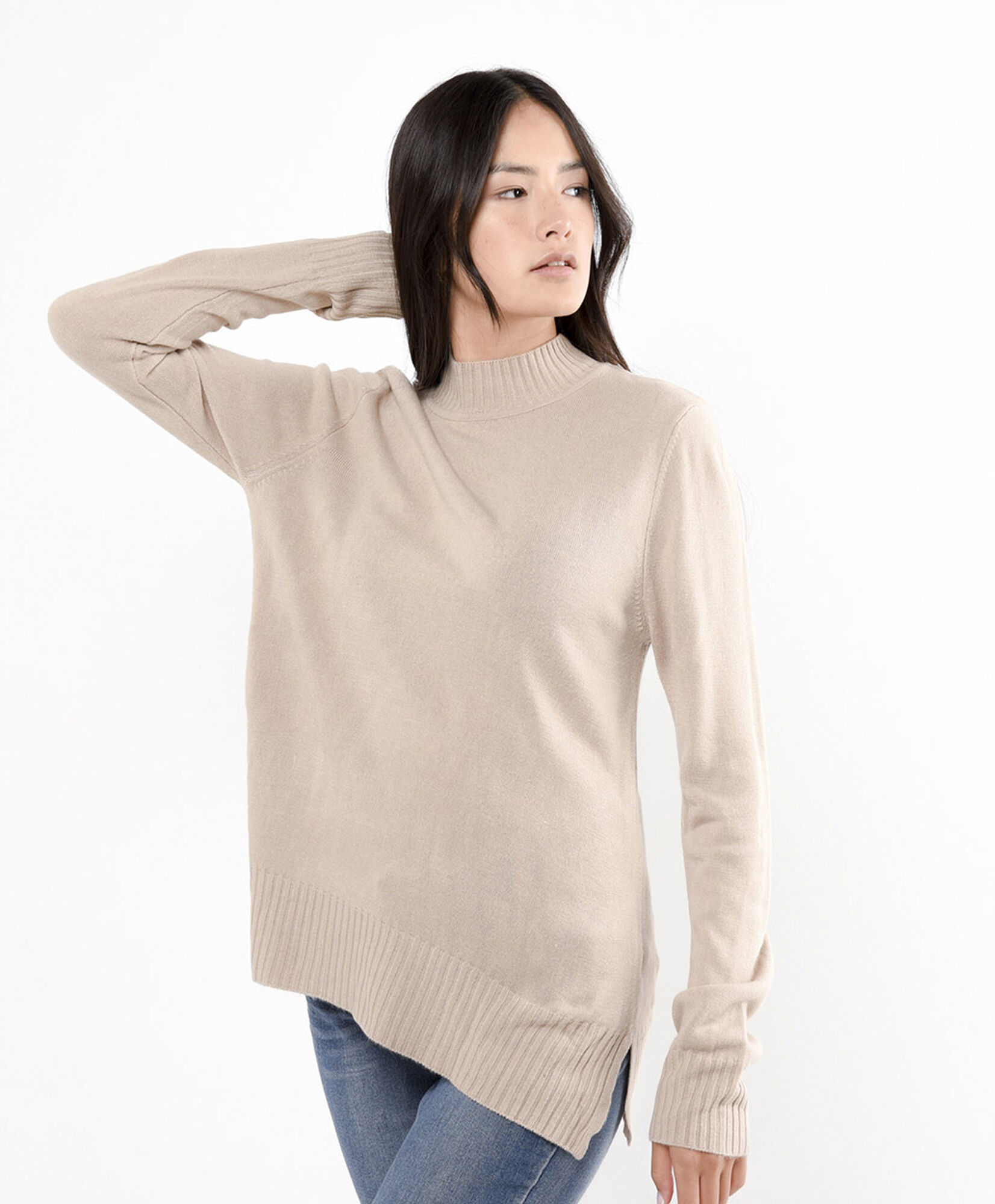 Sweater mujer beige cuello medio Sweater mujer beige cuello medio