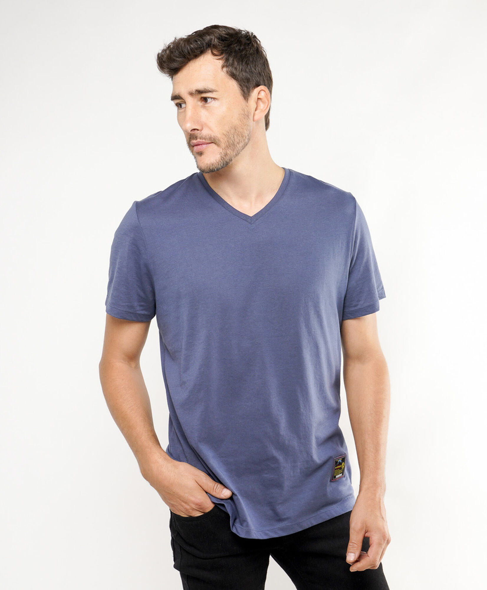 Polera hombre básica cuello v Polera hombre básica cuello v