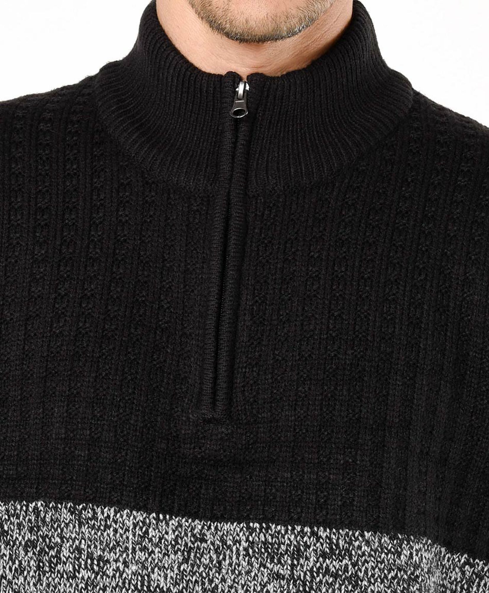 Sweater hombre bicolor medio cierre Sweater hombre bicolor medio cierre