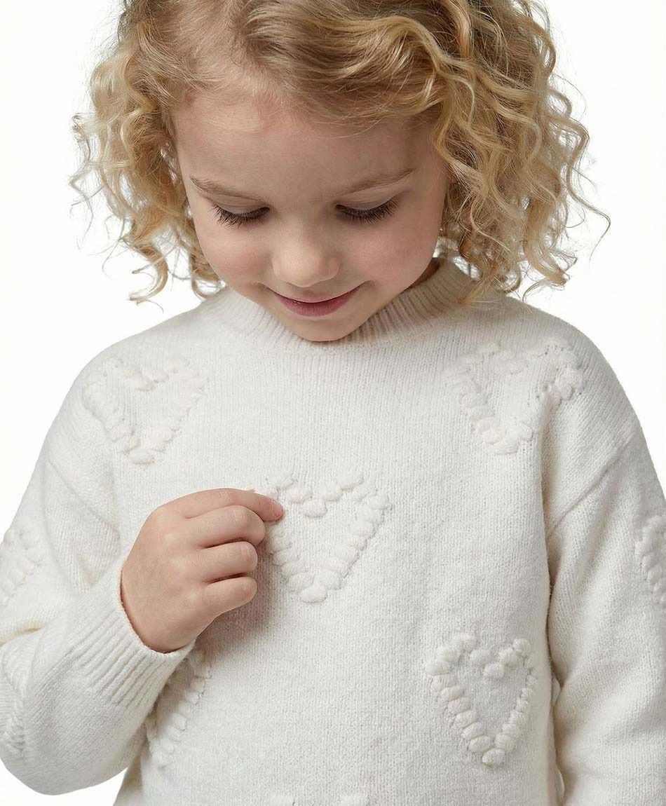 Sweater ni&ntilde;a texturizado corazones