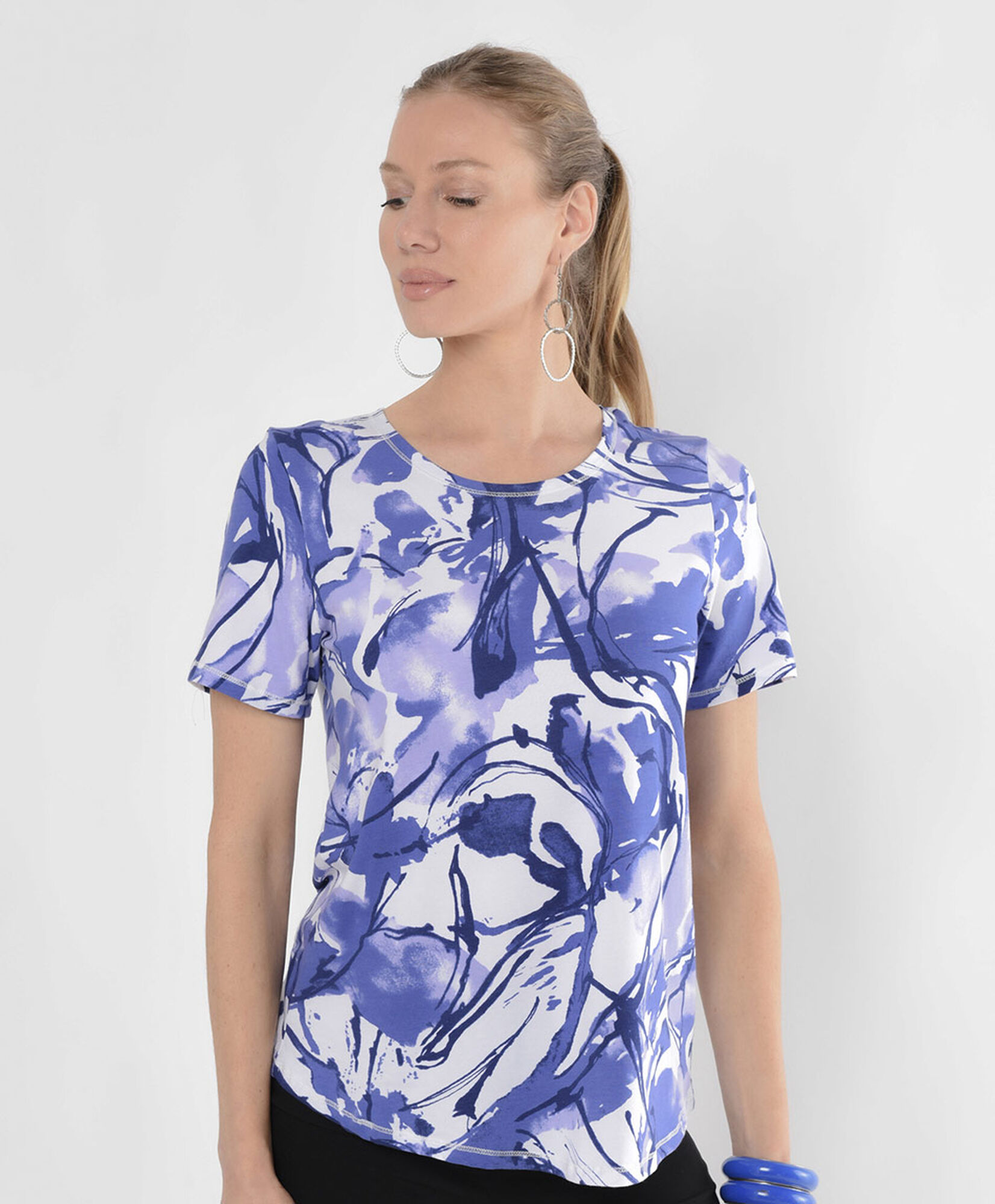 Polera mujer estampado acuarela Polera mujer estampado acuarela