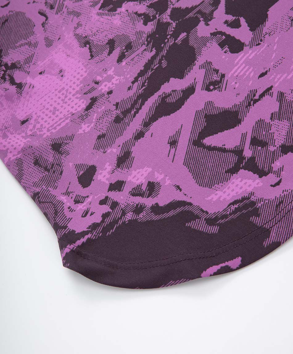 Polera deportiva mujer tie dye