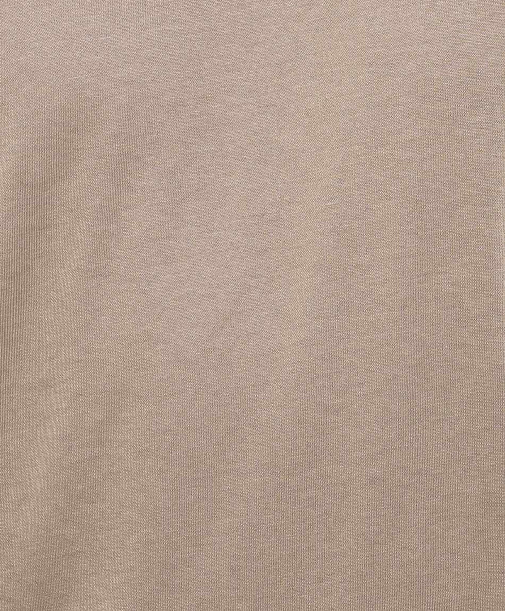 Polera hombre doble estampado beige Polera hombre doble estampado beige