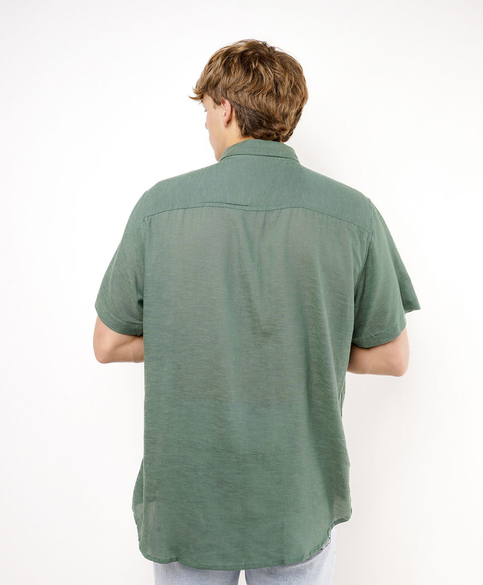 Camisa hombre básica manga corta Camisa hombre básica manga corta