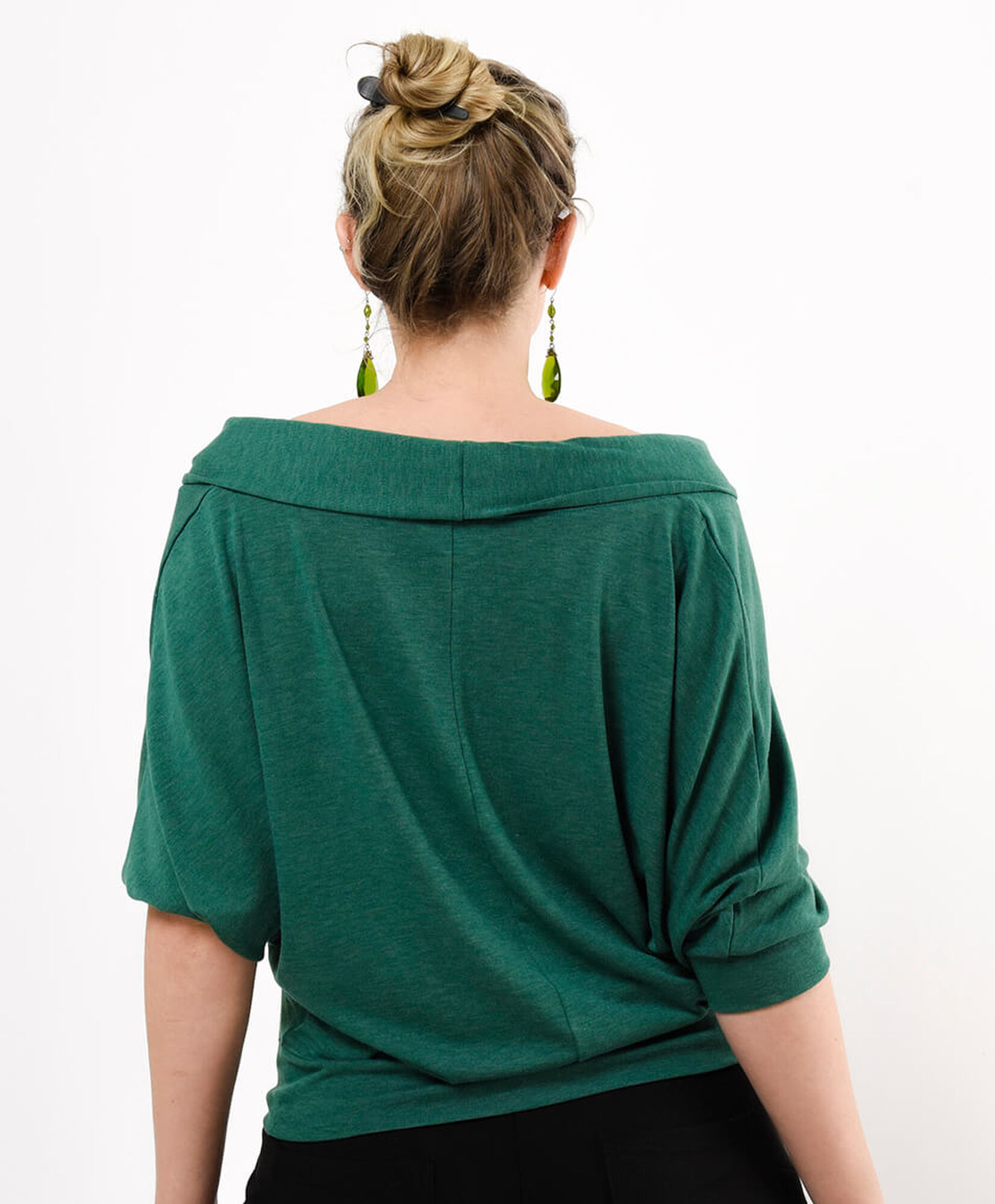 Polera mujer cuello ancho Polera mujer cuello ancho