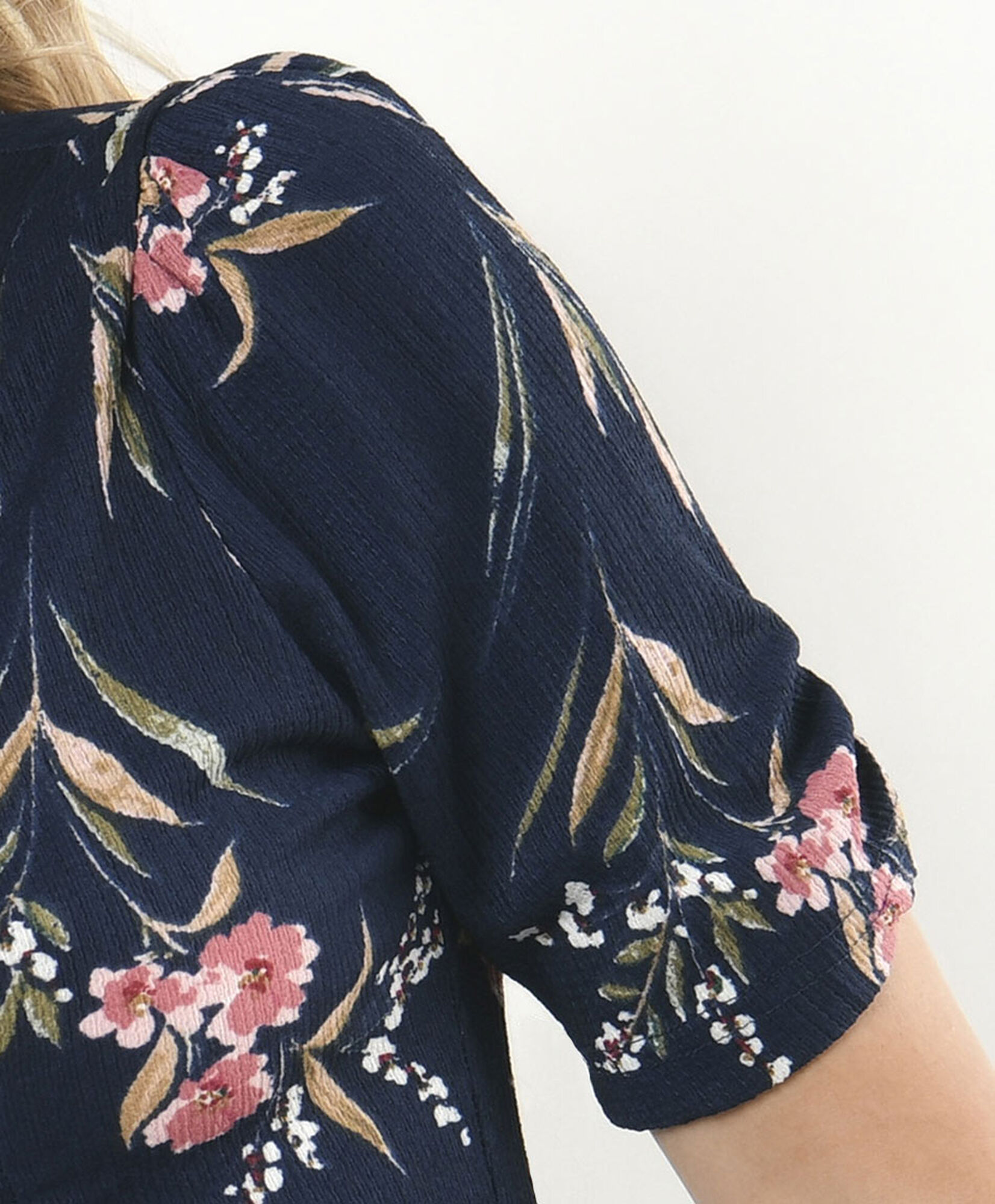 Vestido mujer floreado midi Vestido mujer floreado midi