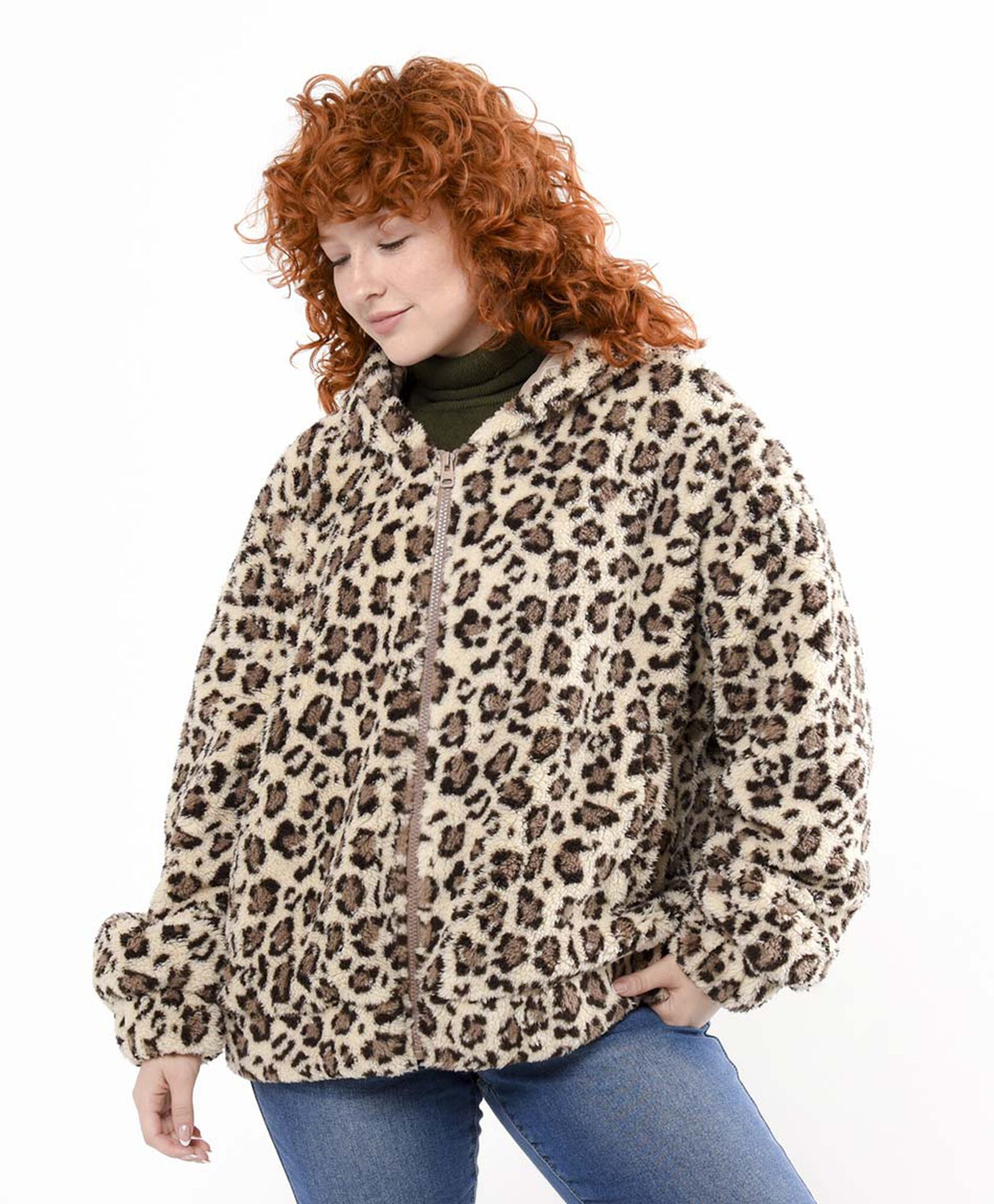 Polar mujer animal print oversize Polar mujer animal print oversize