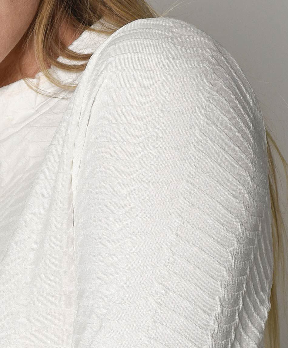 Polera mujer texturizada