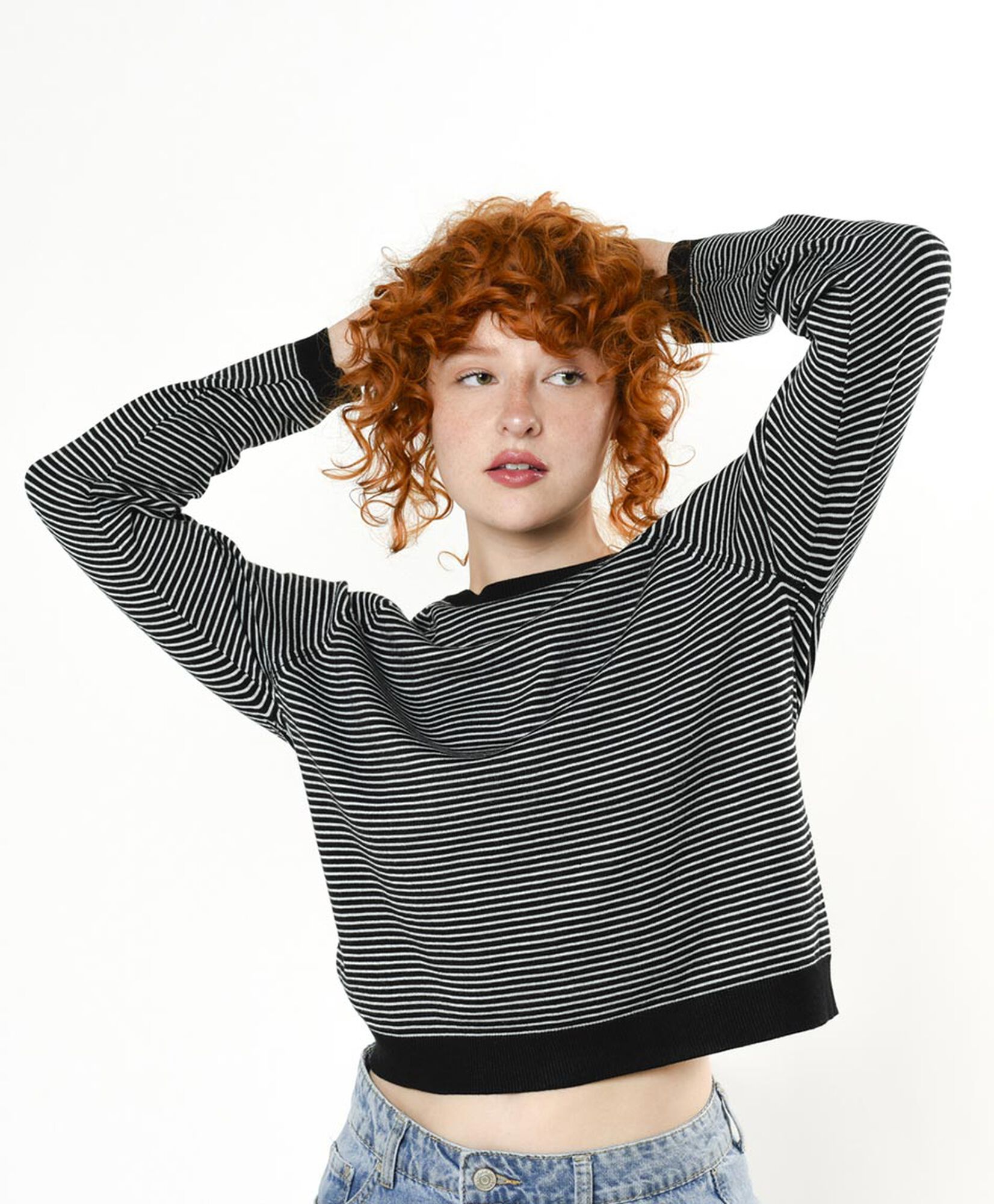 Sweater mujer líneas pequeñas Sweater mujer líneas pequeñas