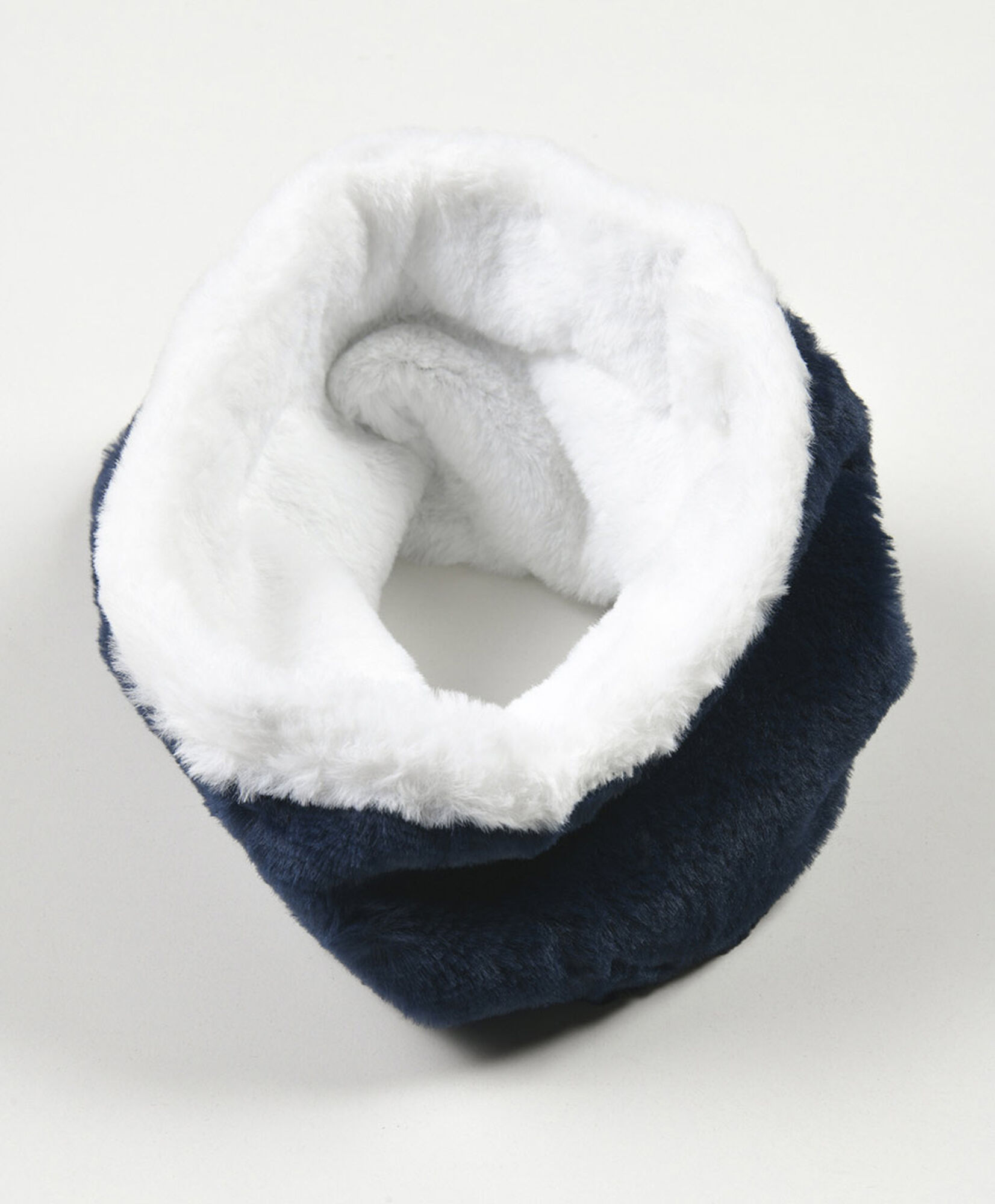 Cuello infanil forrado bicolor Cuello infanil forrado bicolor