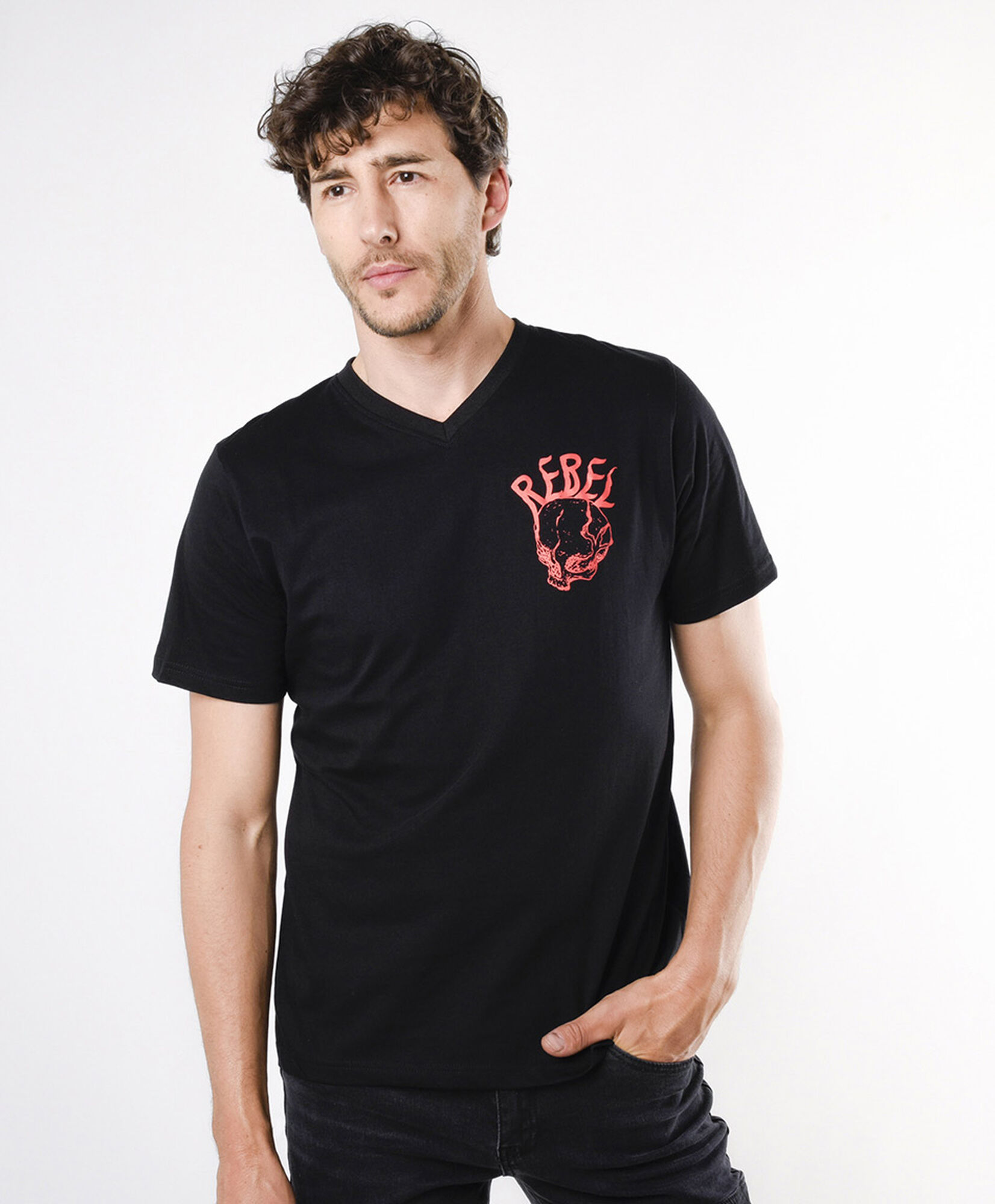 Polera hombre doble estampado rebel Polera hombre doble estampado rebel