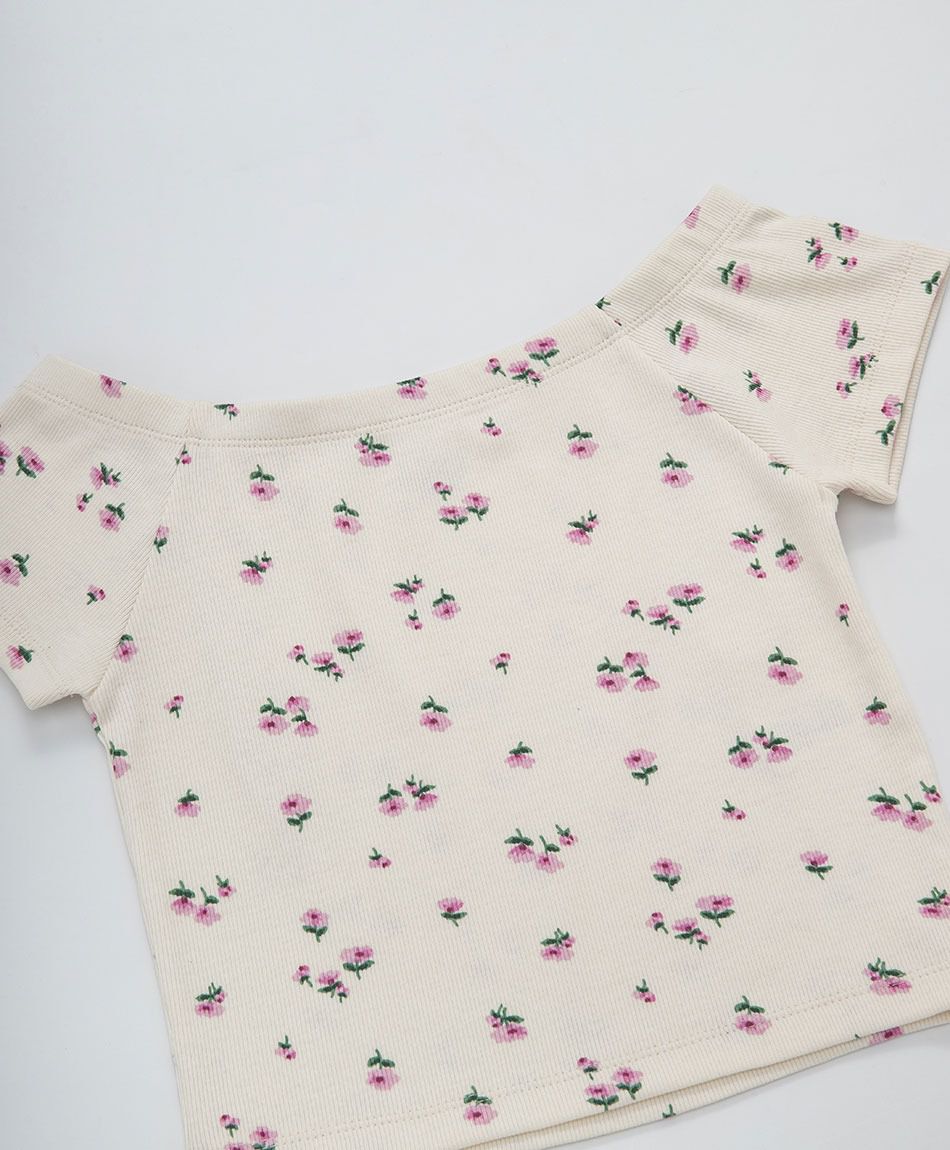 Polera ni&ntilde;a canal&eacute; florcitas