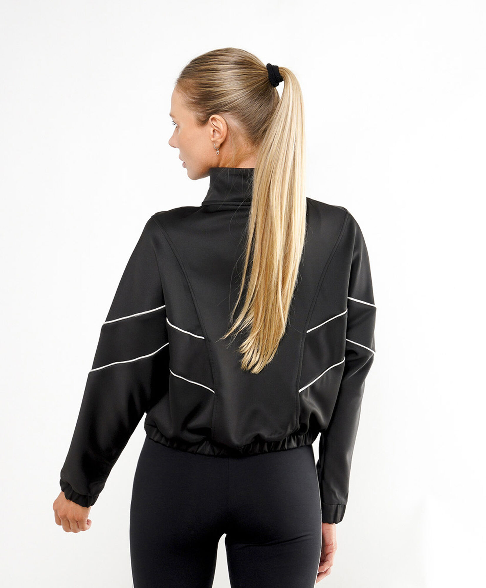 Polerón deportivo mujer líneas Polerón deportivo mujer líneas