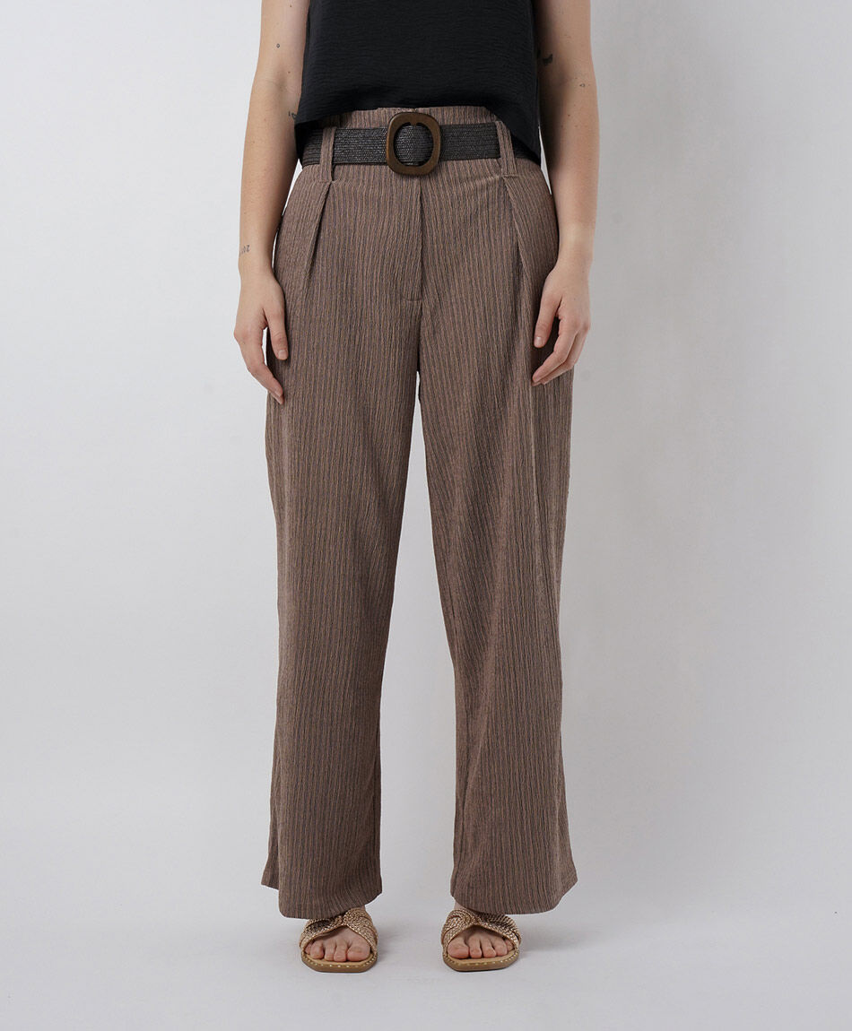Pantal&oacute;n mujer l&iacute;neas cintur&oacute;n