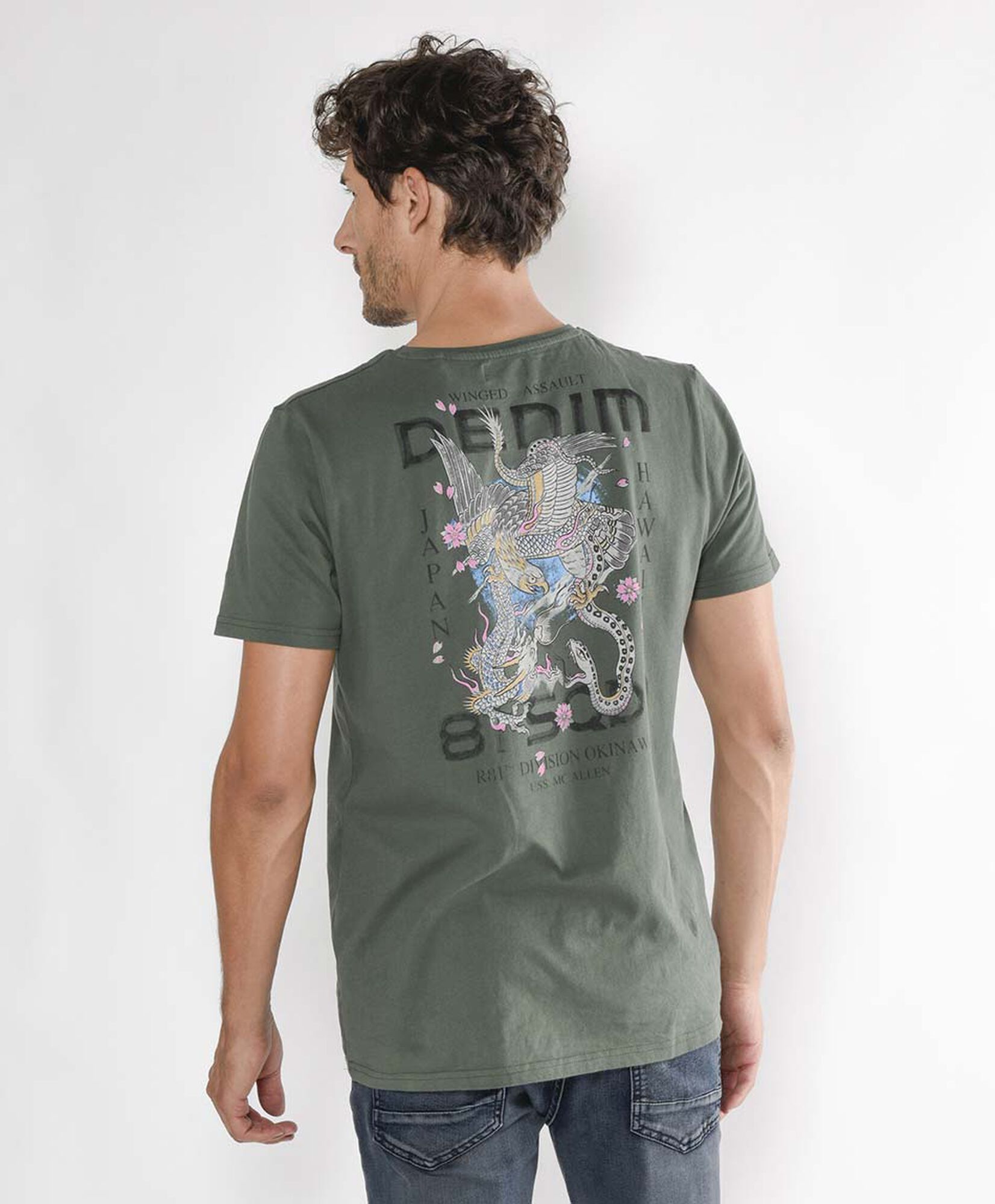Polera hombre doble estampado Polera hombre doble estampado