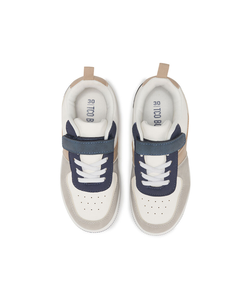 Zapatilla infantil (26 a 31) retro cortes