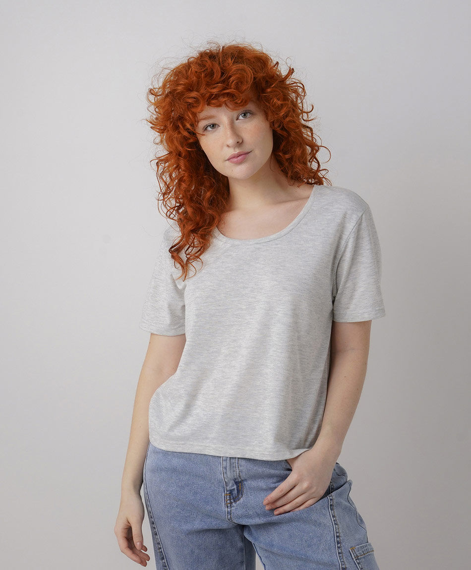 Polera mujer lisa cl&aacute;sica gris