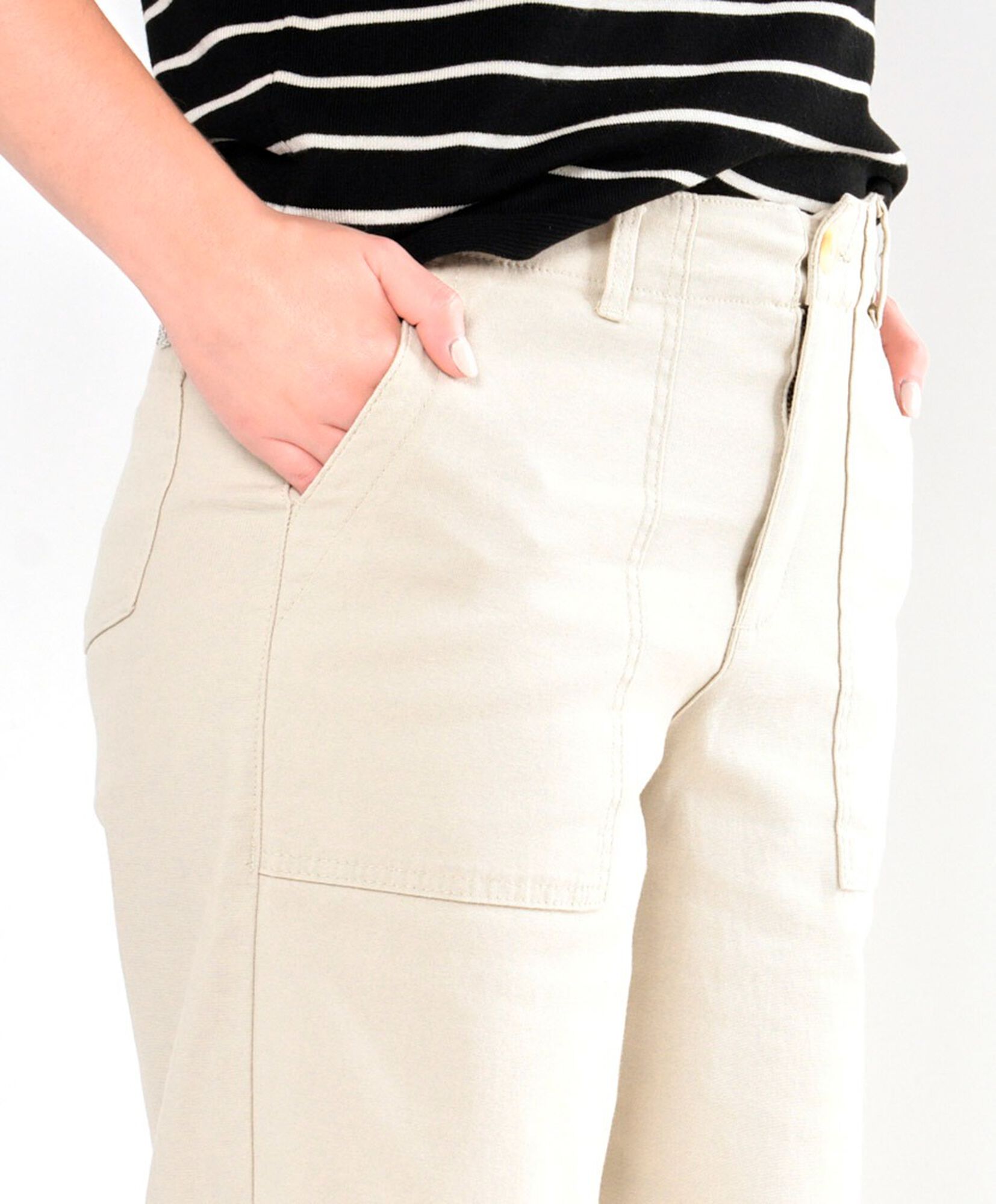 Pantalón mujer bolsillos cuadrados Pantalón mujer bolsillos cuadrados
