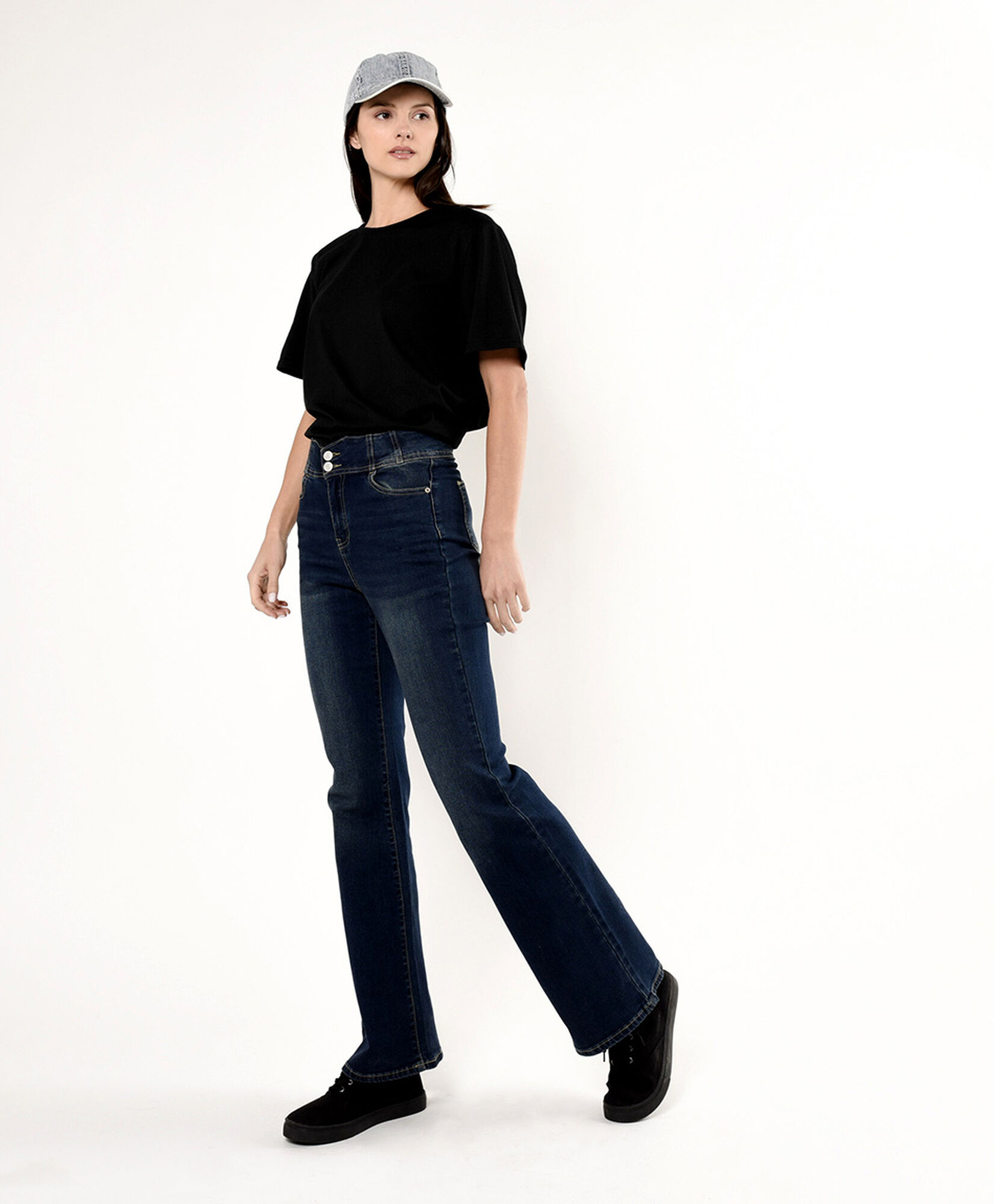 Jeans mujer oscuros flare Jeans mujer oscuros flare