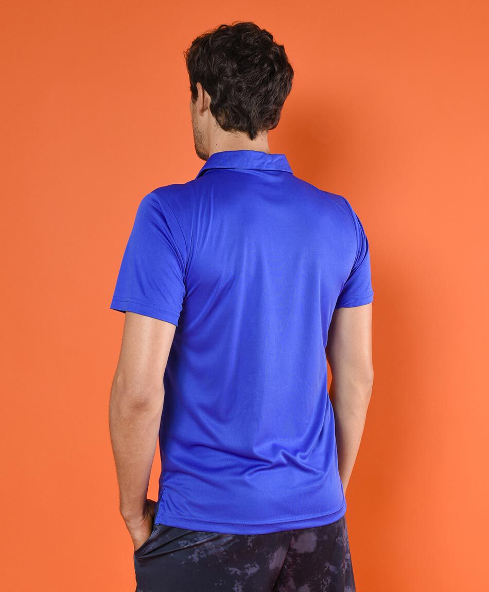 Polera deportiva manga corta cuello piqu&eacute;