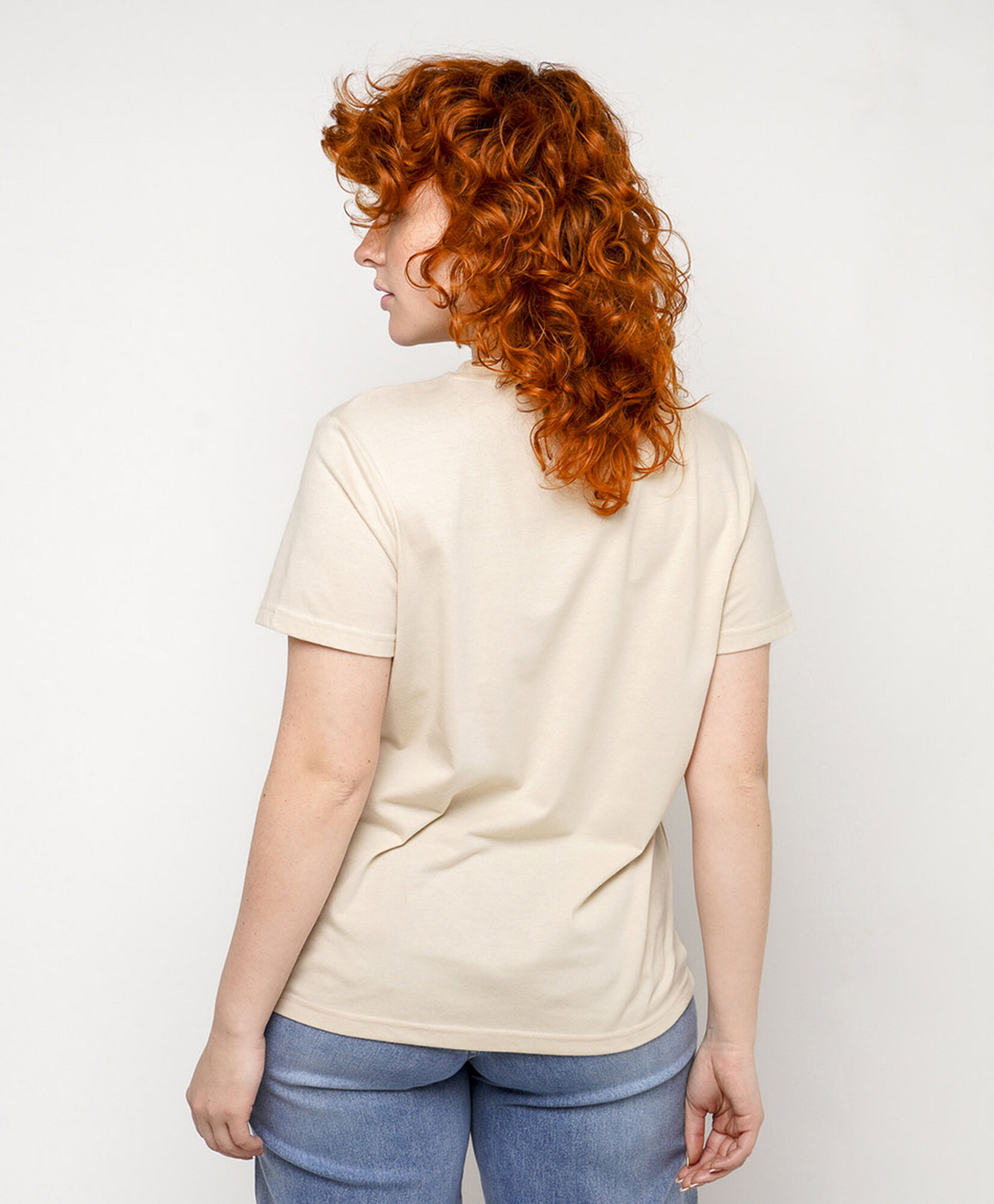 Polera mujer caracol bordado Polera mujer caracol bordado
