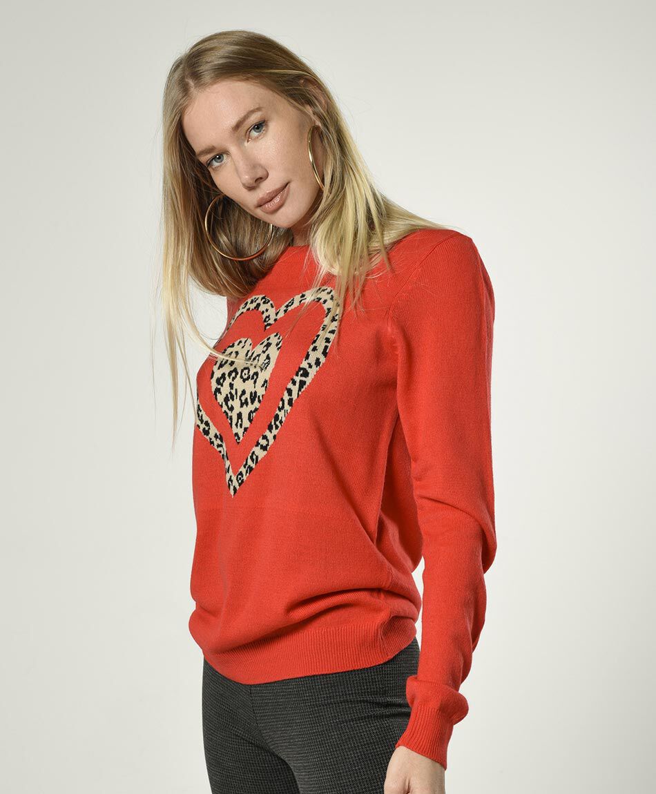 Sweater estampado coraz&oacute;n cuello redondo