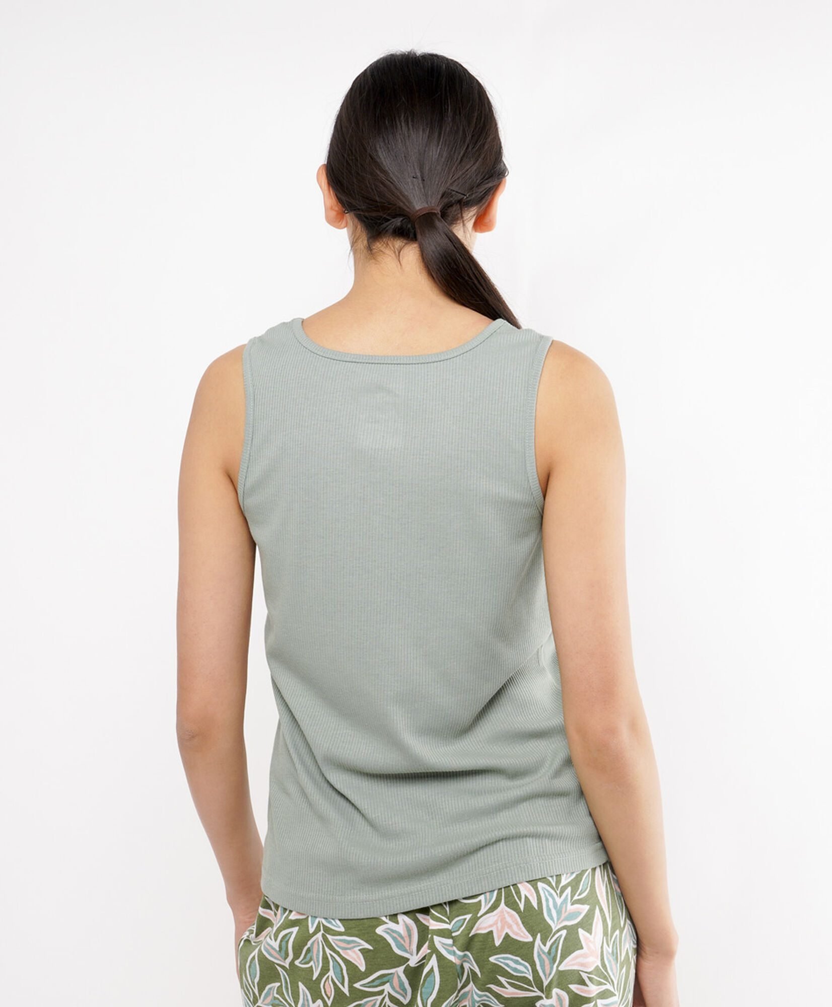 Pijama mujer short floreado verde Pijama mujer short floreado verde