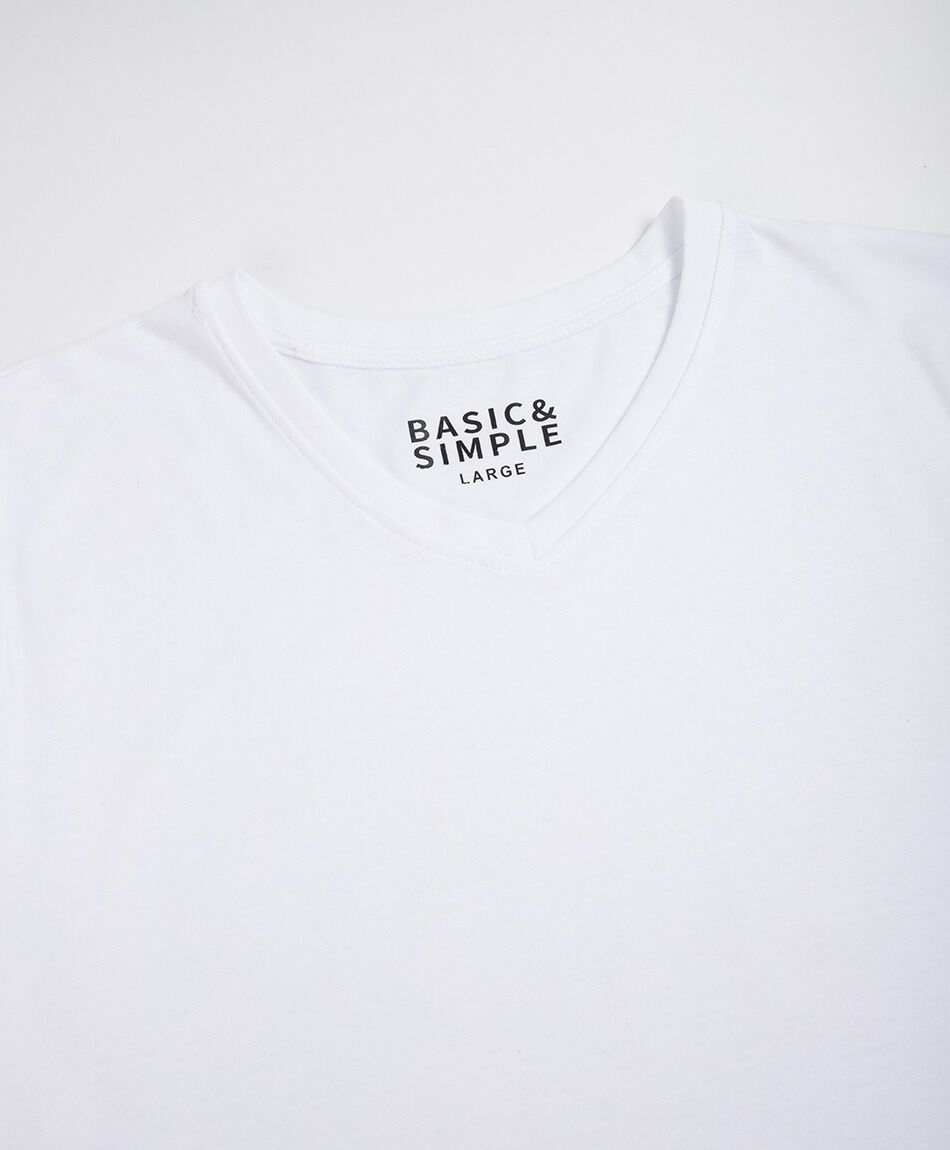 Polera hombre cuello en v lisa